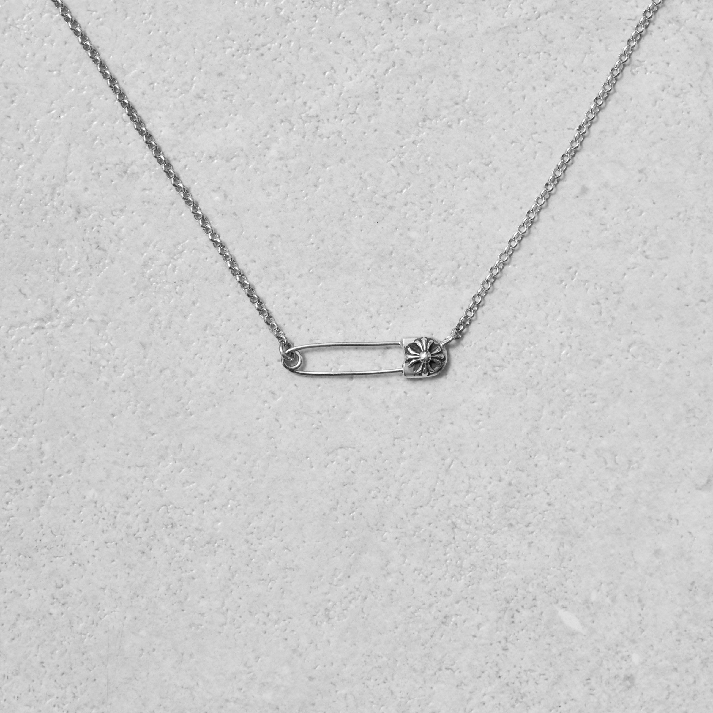 Chrome Hearts CHROME HEARTS Safety Pin Sliver Charm Size ONE SIZE - 1 Thumbnail