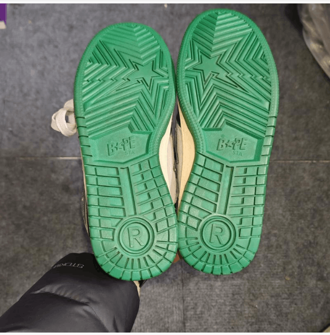 Bape Low cut casual board shoes Size US 10 / EU 43 - 5 Thumbnail