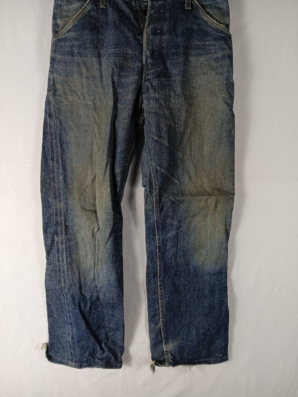 Vintage Vintage wrangler size 31 A2 distressed denim SelvAge 3382 Size US 31 - 1 Thumbnail