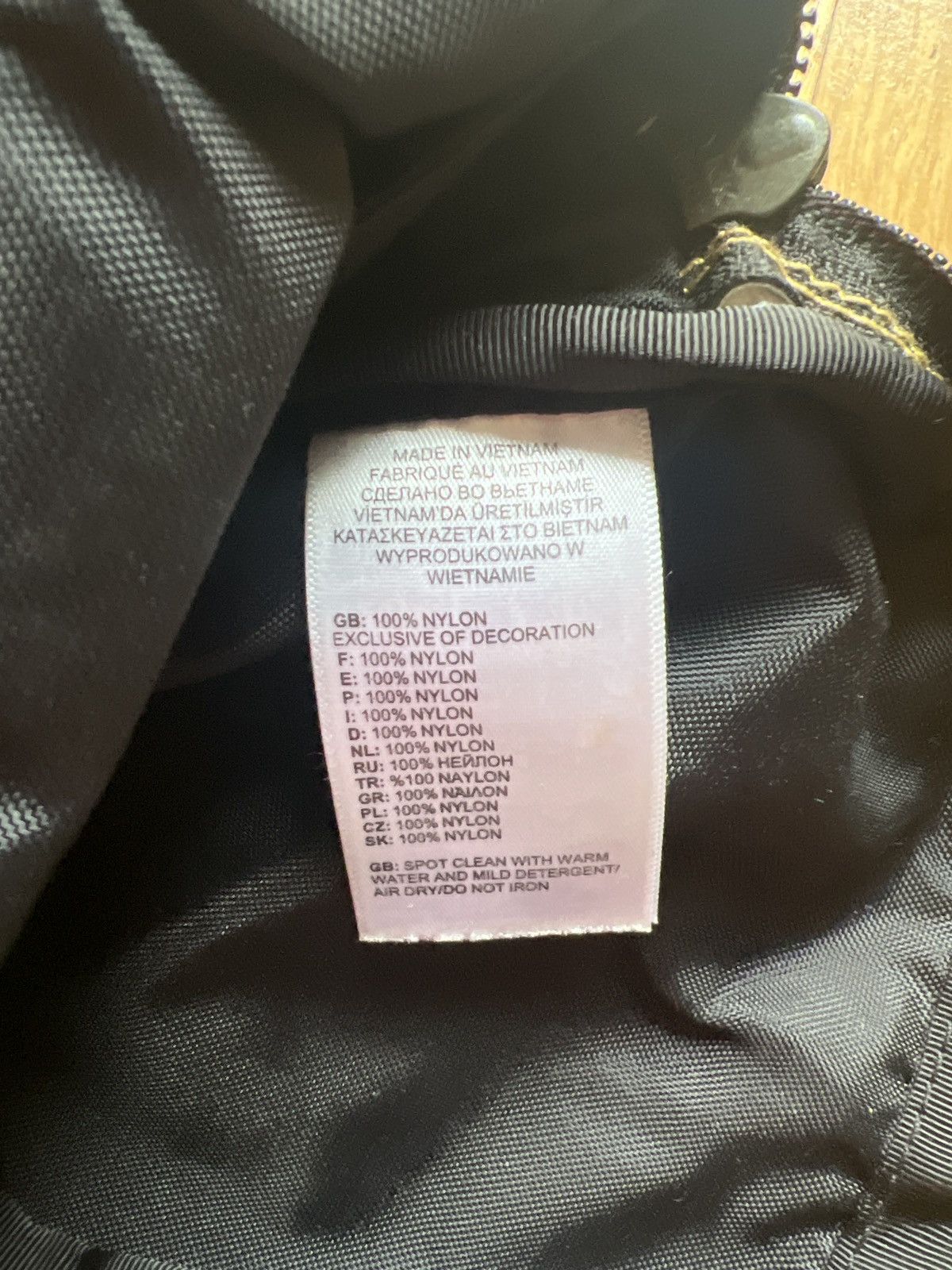 Supreme × The North Face Supreme x The North Face Metallic Shoulder Bag (SS18) Size ONE SIZE - 6 Thumbnail