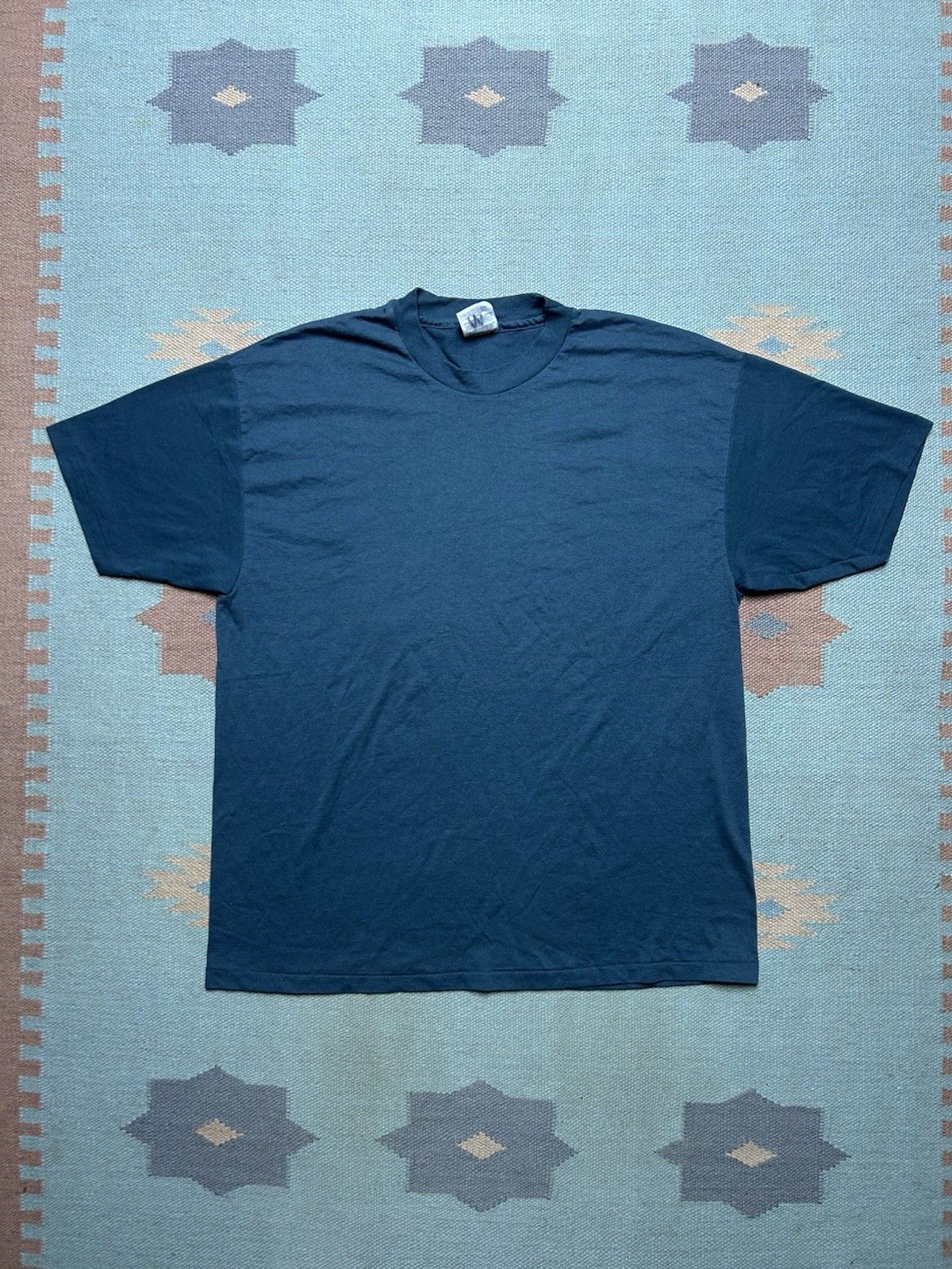 Vintage vtg 90s blank t shirt navy blue Hanes single stitch 50/50 XL Size US XL / EU 56 / 4 - 1 Thumbnail
