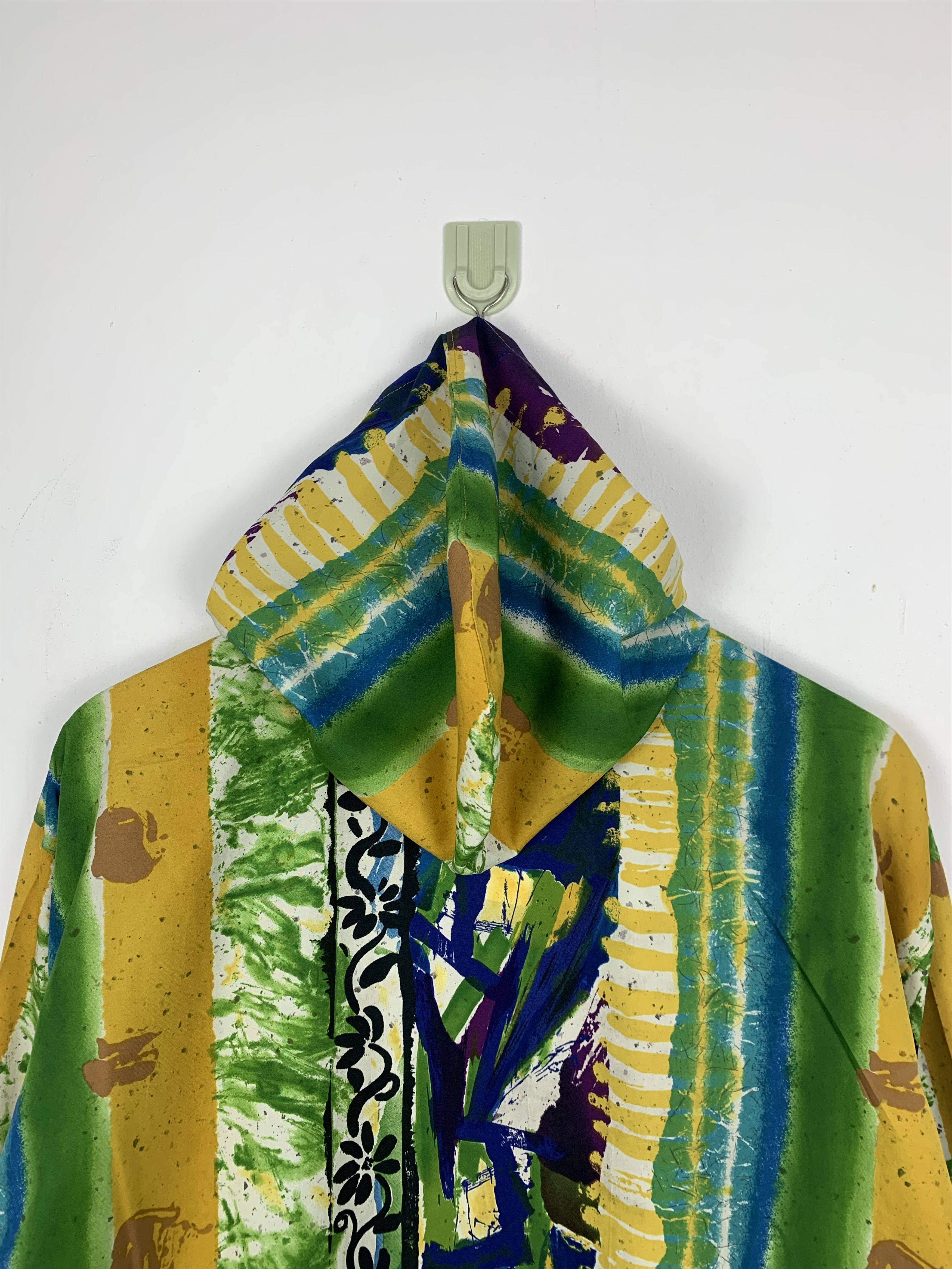 Japanese Brand Vintage Novelty Boroque Art Multicoclour Silk Jacket J1376 Size US L / EU 52-54 / 3 - 4 Thumbnail