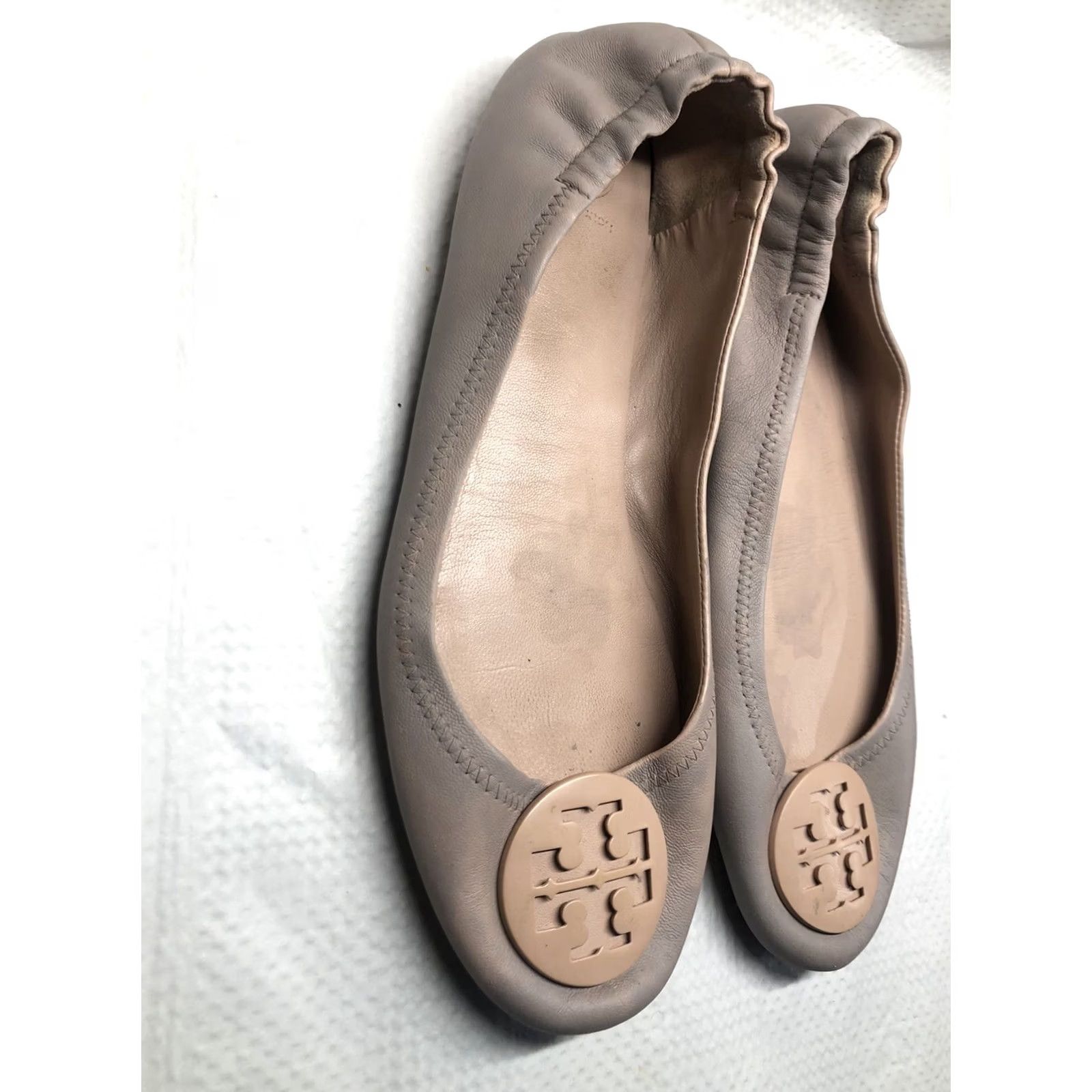 Tory Burch TORY BURCH Ballet Flats Taupe Tan Leather Logo Medallion Sz 10.5 M, Flat, Slip On, Leather Lined, Non-Slip, Reva, Women, 10.5, Vintage: No Size US 11 / IT 41 - 3 Thumbnail