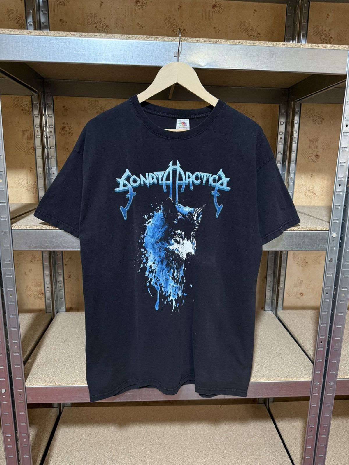 Band Tees × Vintage Vintage 2000’s Sonata Arctica The Wolves Die Young T-Shirt Size US XL / EU 56 / 4 - 1 Thumbnail