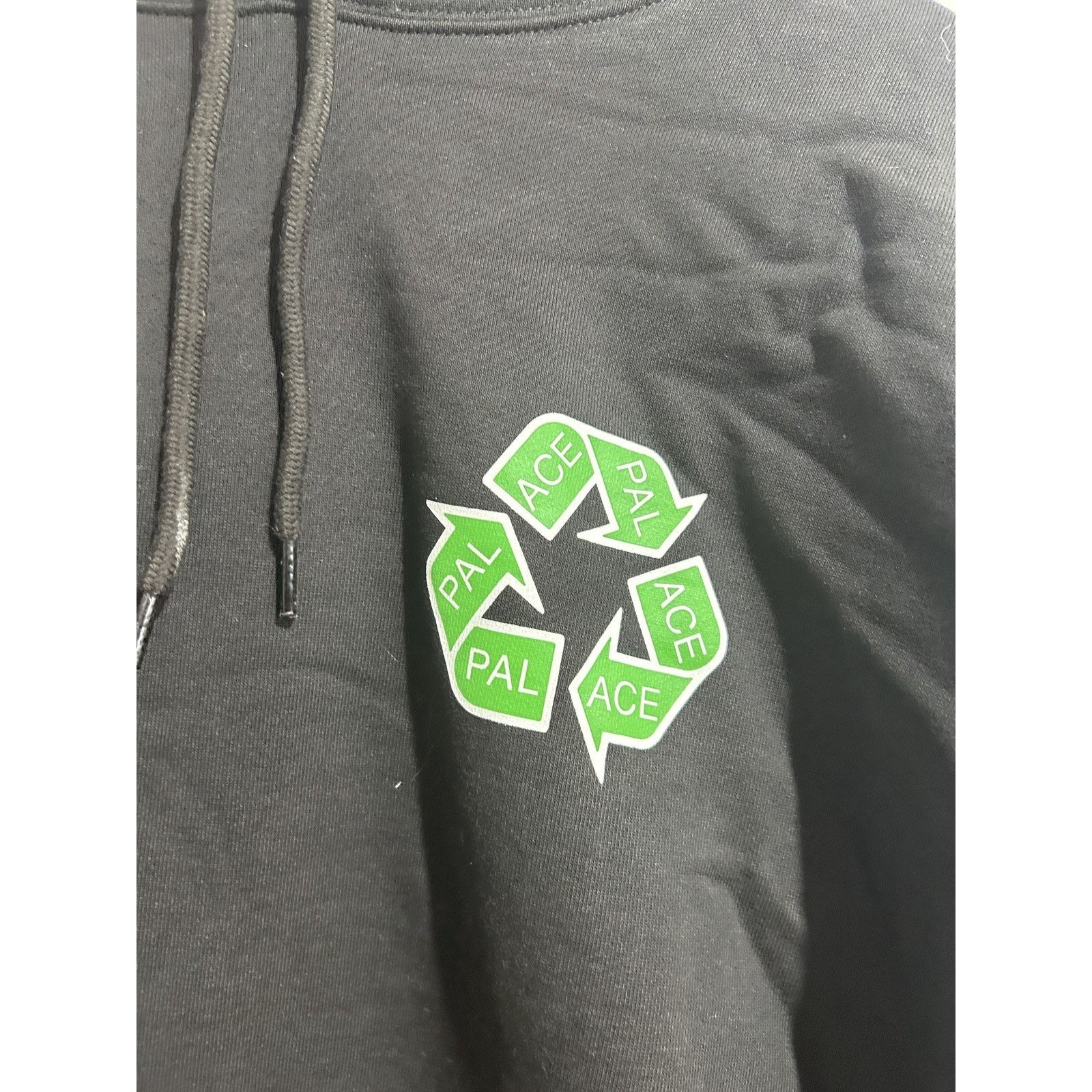Palace PALACE RECYLCE HOODIE SIZE XXL PREOWNED Size US XXL / EU 58 / 5 - 4 Thumbnail