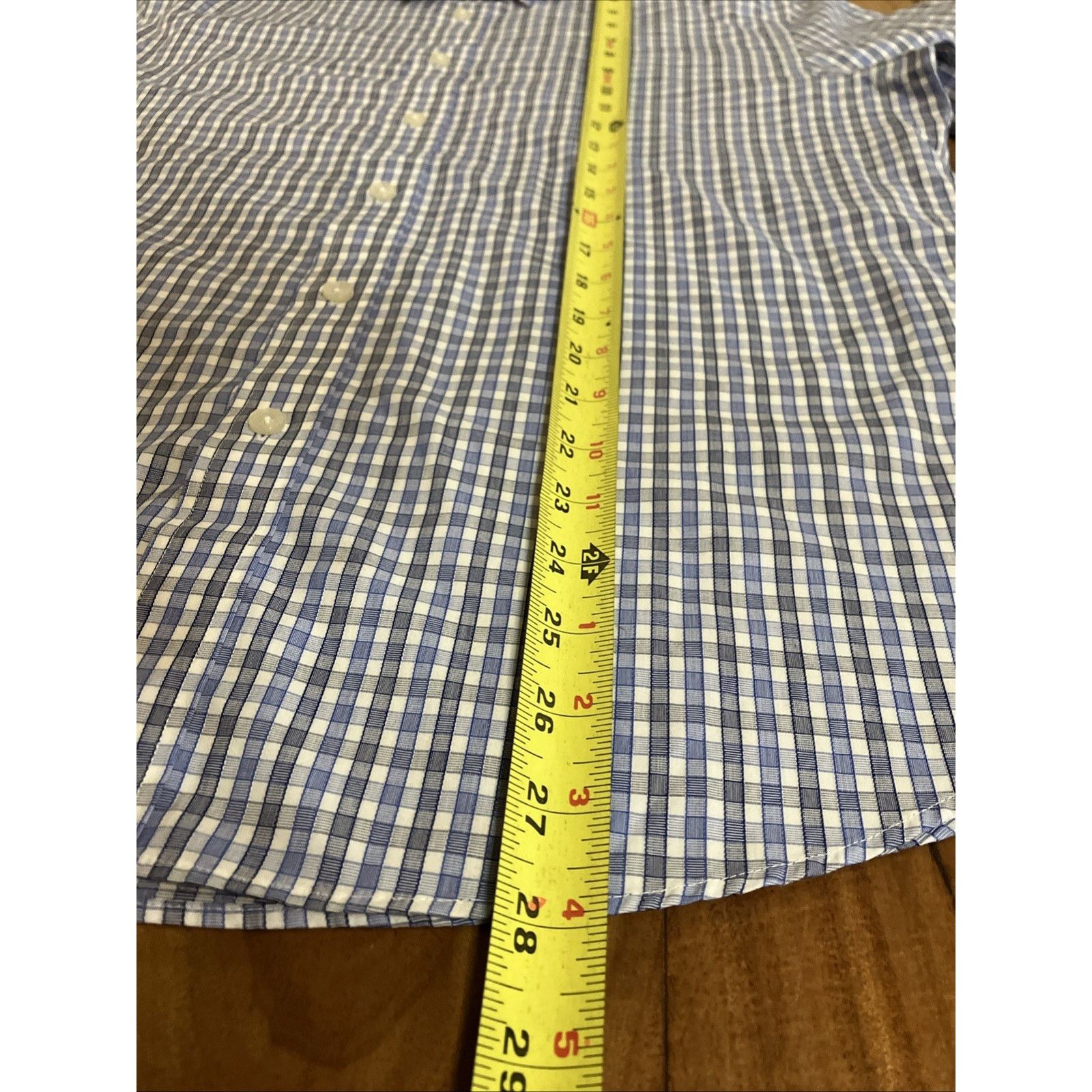 UNTUCKit UNTUCKit Shirt Mens Medium REGULAR Fit Wrinkle Free Button Size US M / EU 48-50 / 2 - 11 Thumbnail