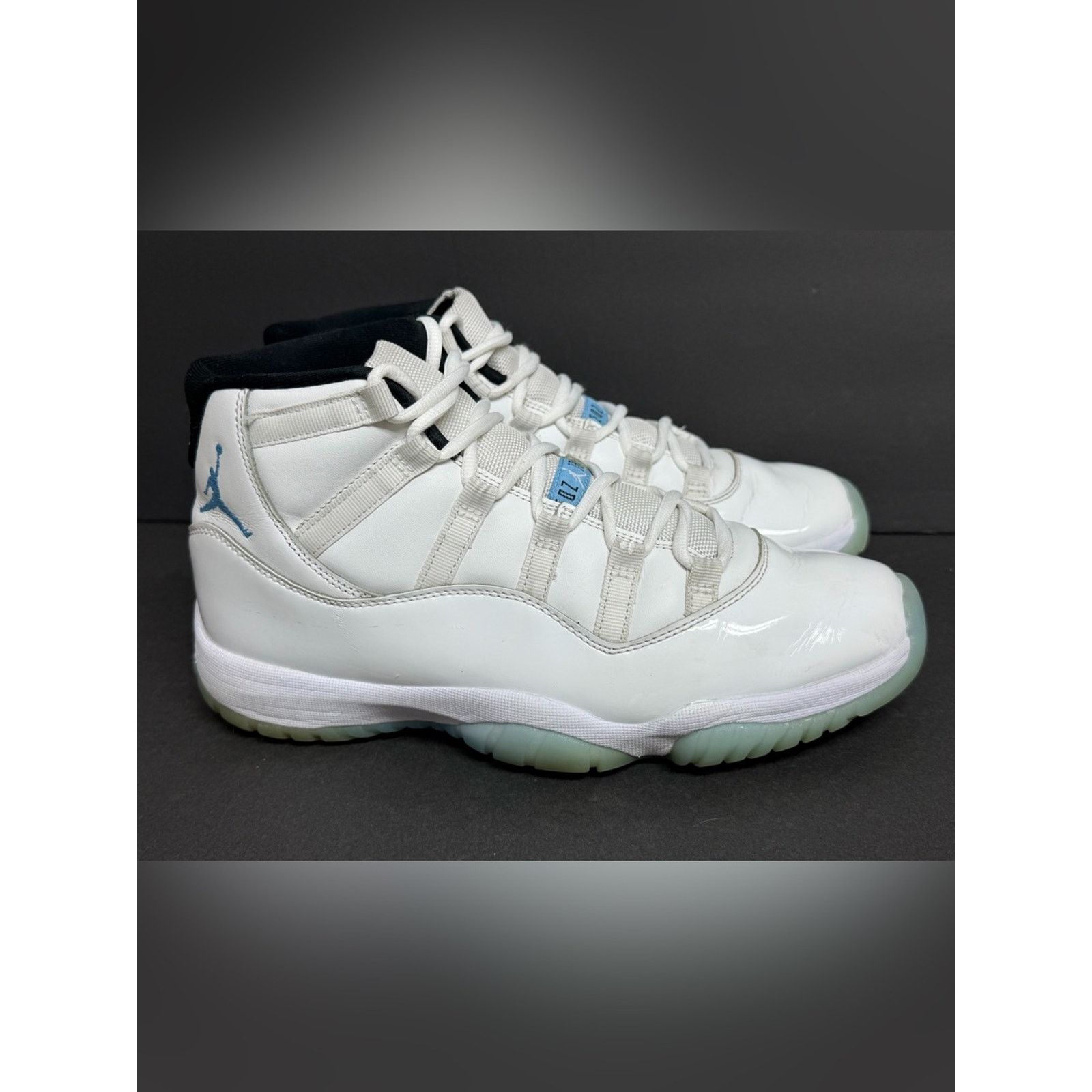 Jordan Brand Size 9 - Air Jordan 11 Retro 2024 Legend Blue / Columbia Size US 9 / EU 42 - 2 Thumbnail