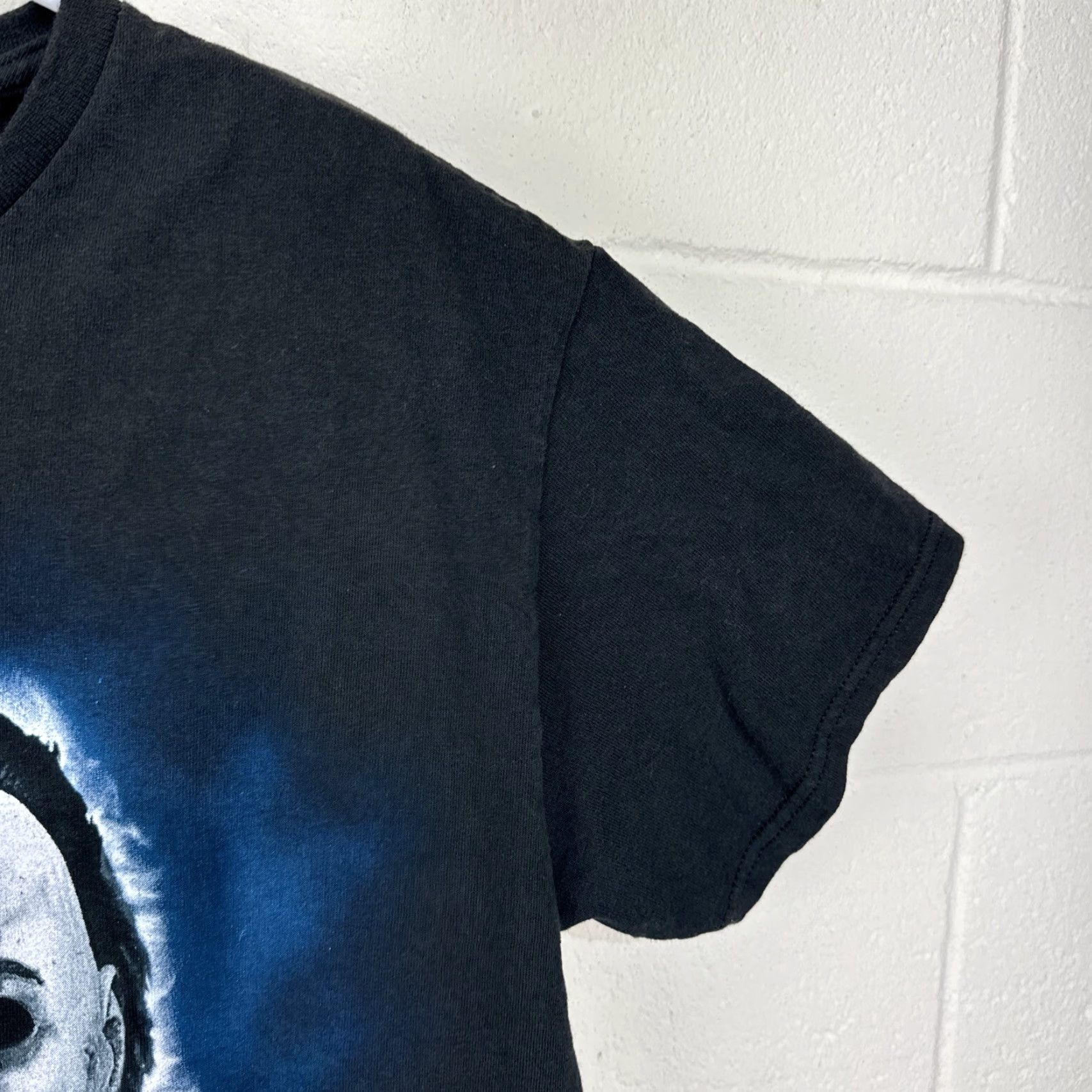 Vintage VINTAGE Halloween T-Shirt Men M Michael Myers Bloody Horror Short Sleeve Black 2010s Size US M / EU 48-50 / 2 - 6 Thumbnail