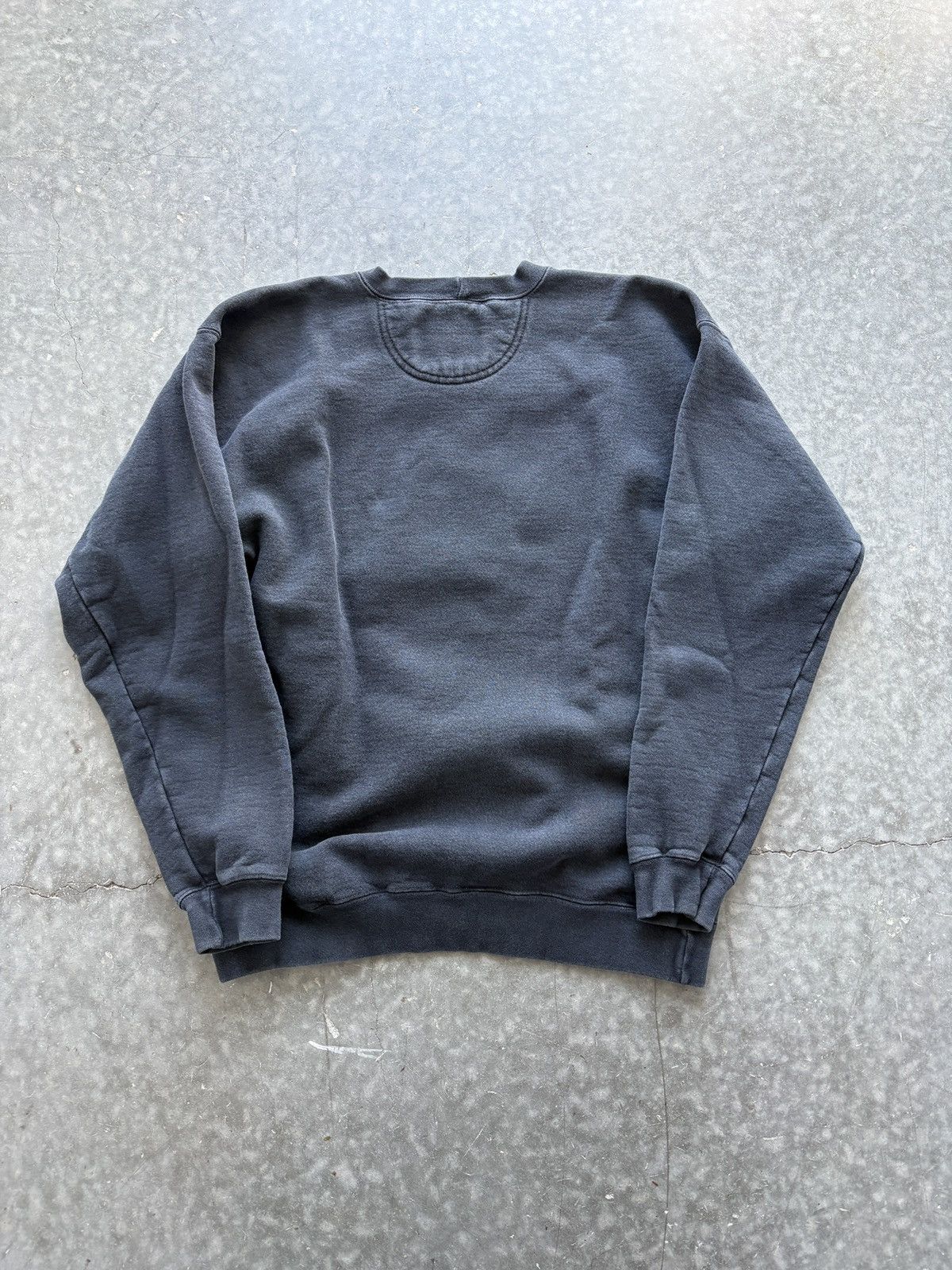 Levi's Vintage 90s Levi’s Crewneck Sweatshirt Embroidered Crest Size US M / EU 48-50 / 2 - 6 Thumbnail