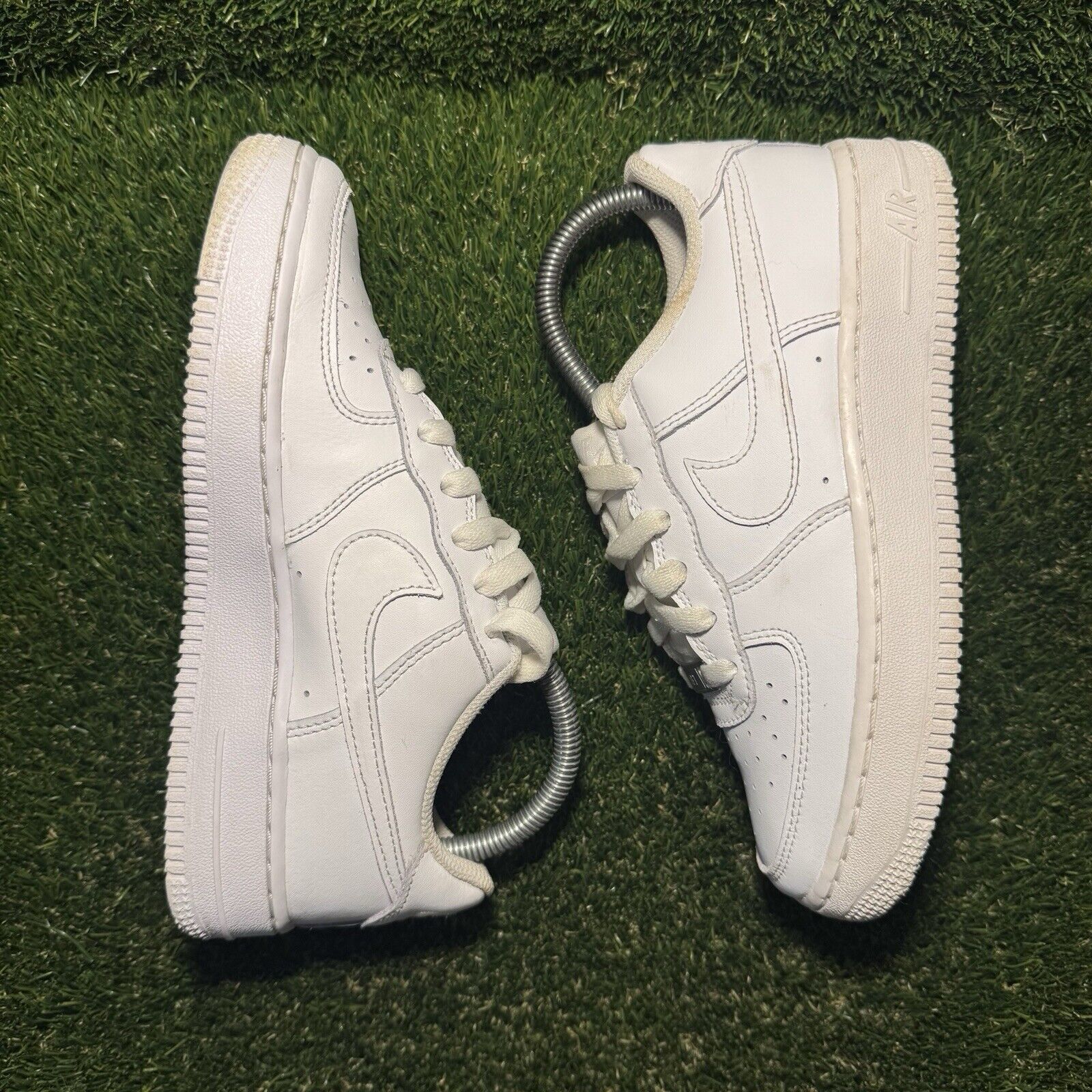 Nike Size 5.5W/4 (GS) - Nike Air Force 1 LE Low Triple White Size US 5.5 / IT 35.5 - 5 Thumbnail