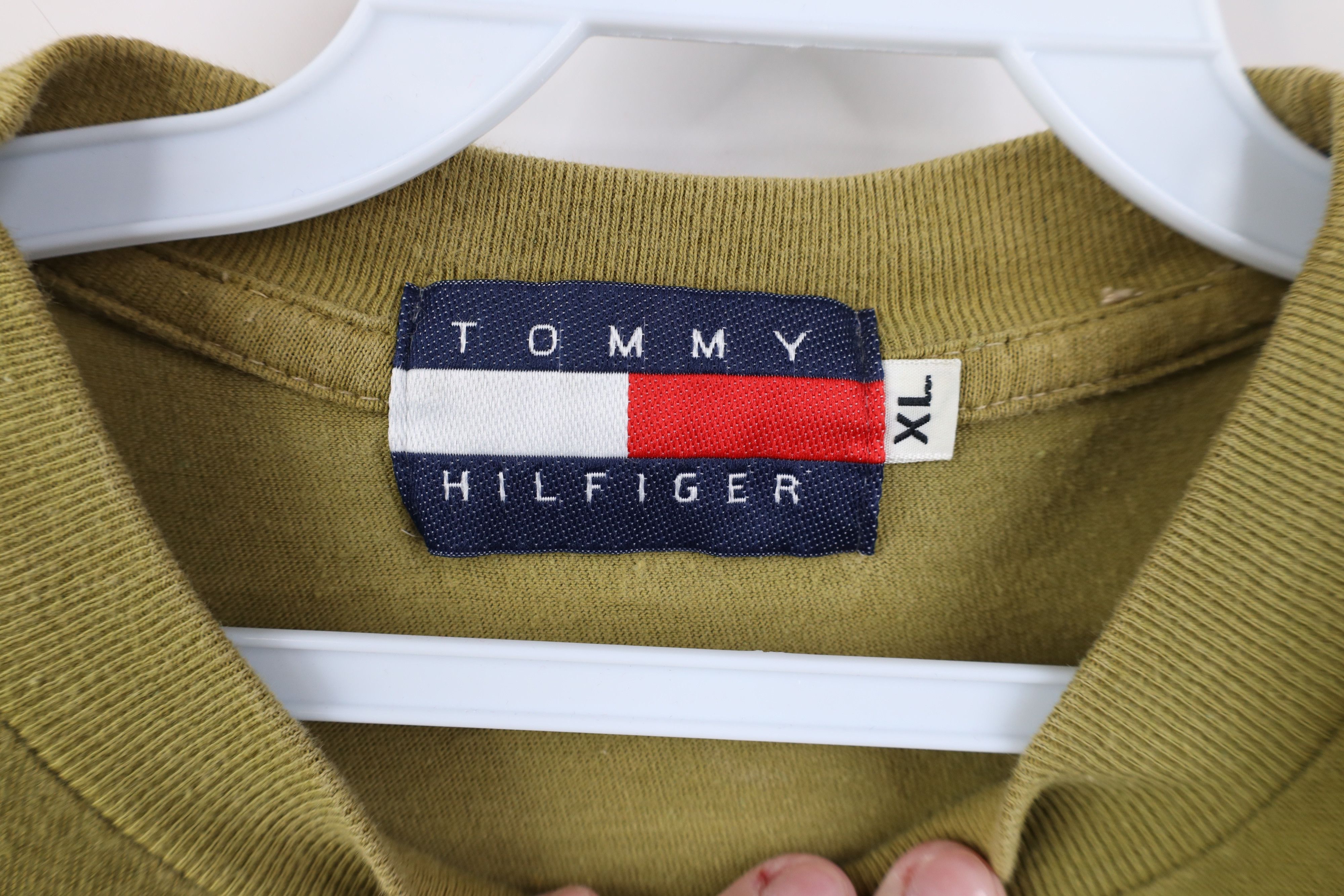 Tommy Hilfiger Vintage 90s Tommy Hilfiger Spell Out Naval Compass T-Shirt Size US XL / EU 56 / 4 - 8 Thumbnail