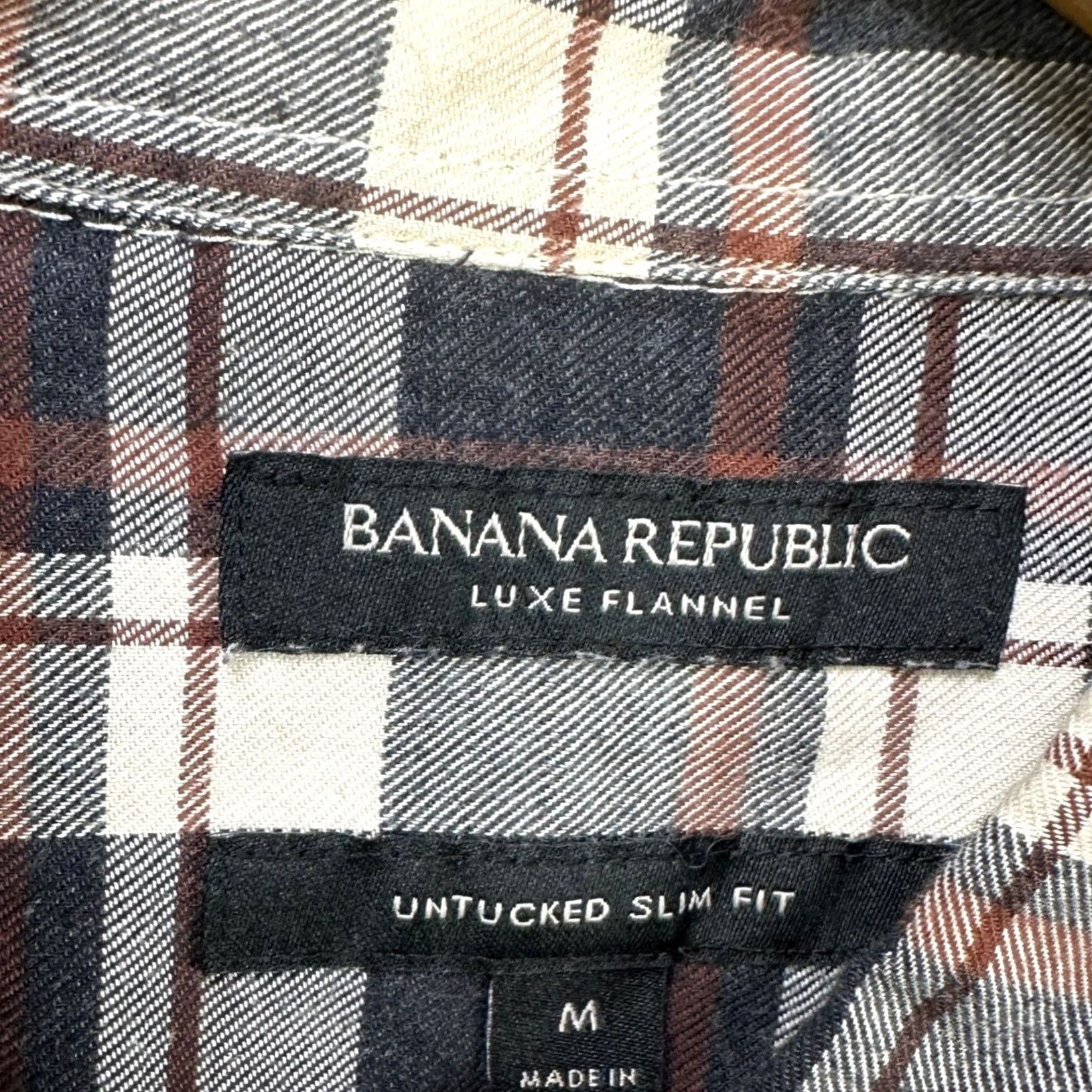 Banana Republic Banana Republic Luxe Flannel Slim Fit Shirt Button Up Mens Medium Gray Pockets | 100% Cotton | Plaid | Long Sleeve | Button-Up | Preppy Size US M / EU 48-50 / 2 - 5 Thumbnail