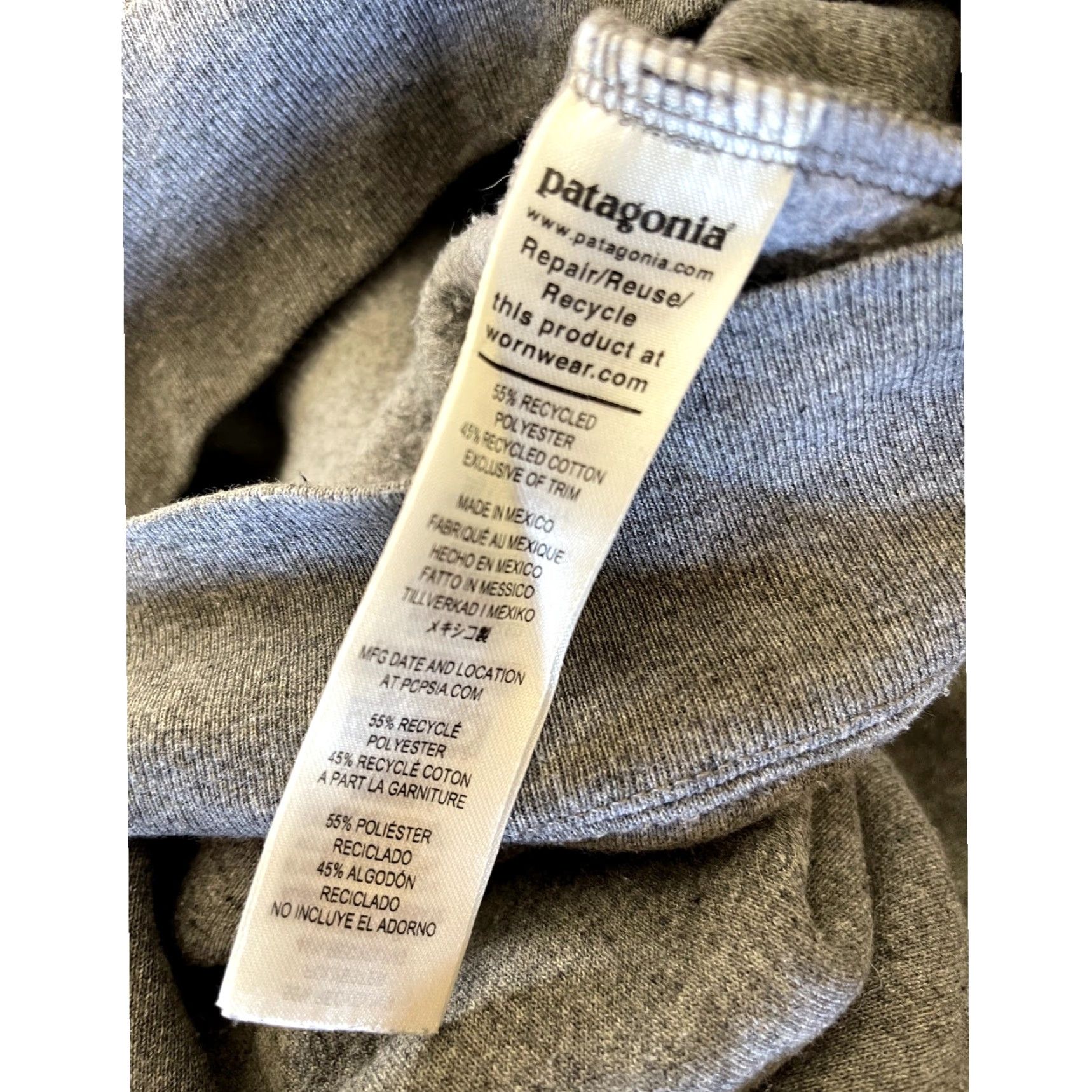 Patagonia VINTAGE Patagonia Hoodie Mens Gray Uprisal Hoody Sweatshirt Regular Fit P-6 Logo Size M Size US M / EU 48-50 / 2 - 6 Thumbnail