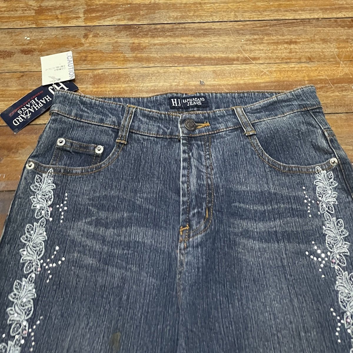 14th Addiction × Japanese Brand × Le Grande Bleu (L.G.B.) Rare Vintage Japanese Brand Haphazard Flared Jeans 2000s Size US 27 - 3 Thumbnail