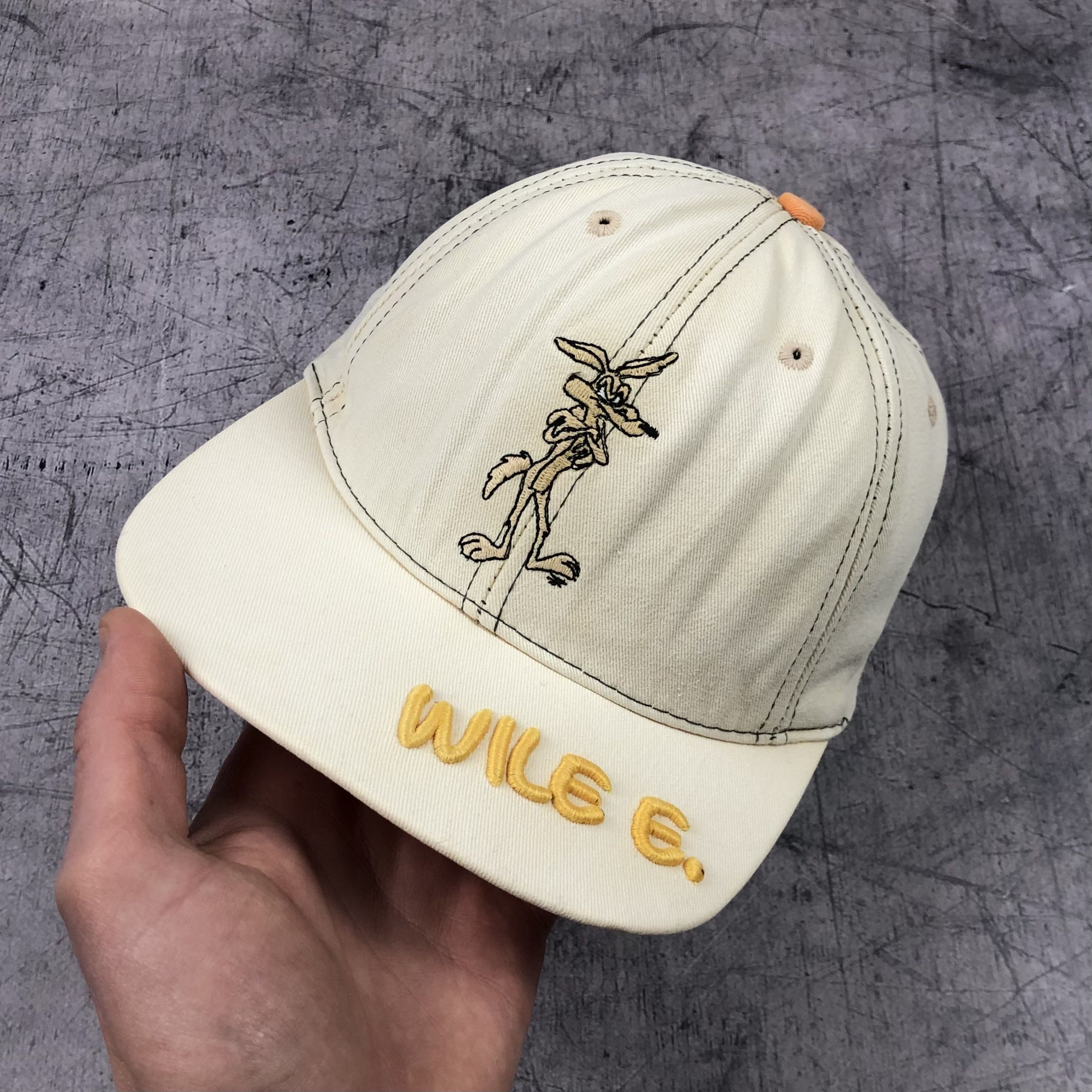 Warner Bros Vintage 1997 Wile Coyote USA Cap Size ONE SIZE - 7 Thumbnail