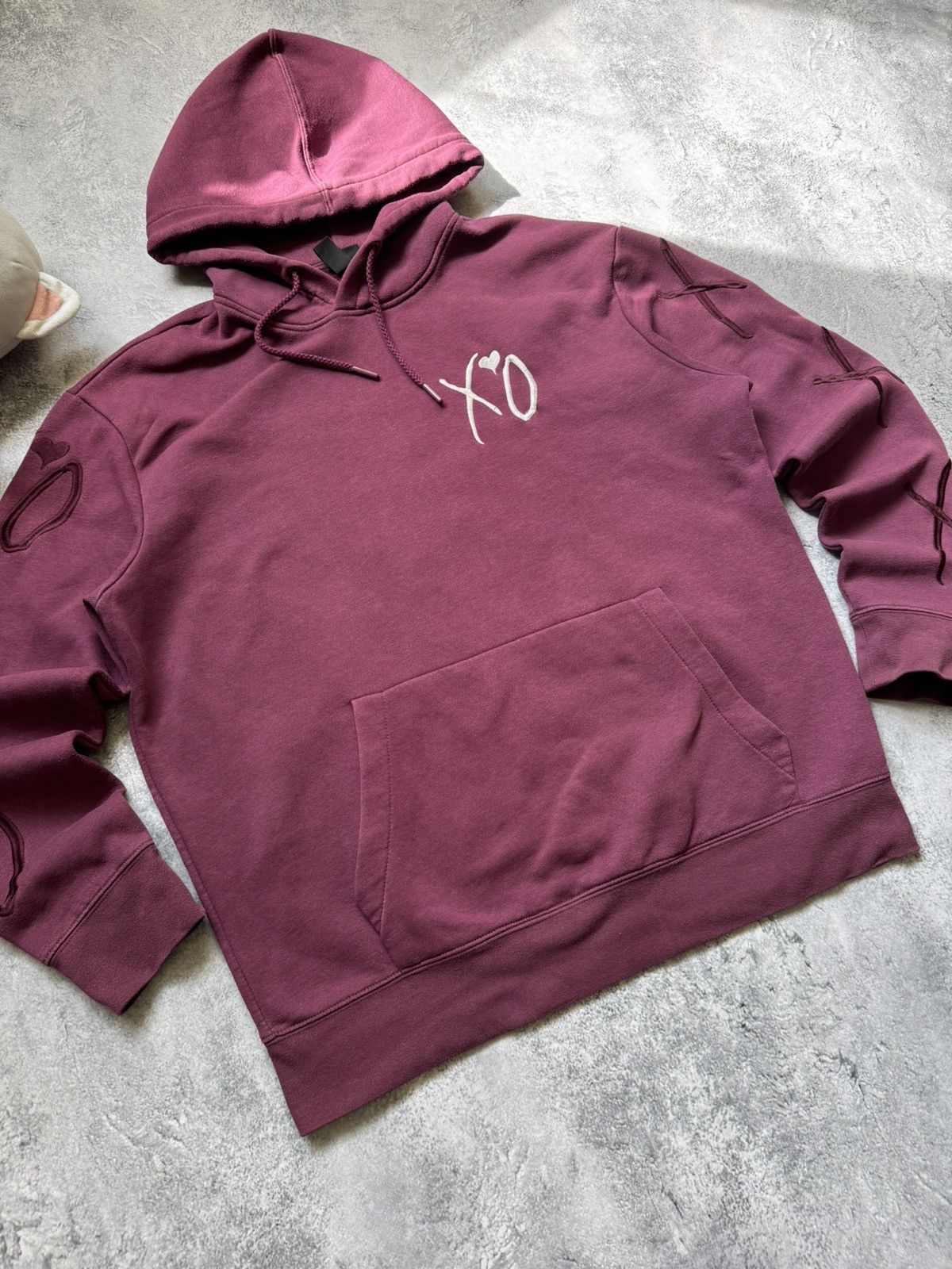 H&M Rare Y2K H&M The Weeknd XO Big Tiger Logo Hoodie Burgundy Size US L / EU 52-54 / 3 - 2 Thumbnail