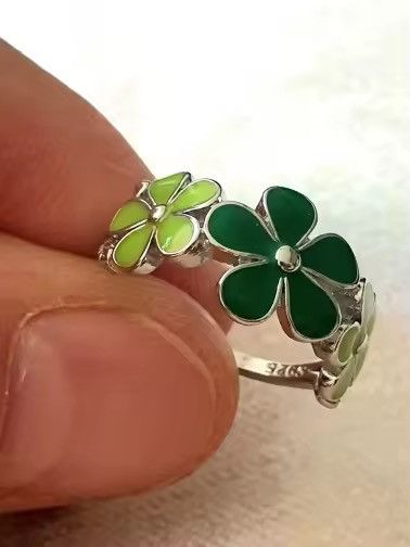 Jewelry Green Leaf Flowers Adjustable Ring Size ONE SIZE - 8 Thumbnail
