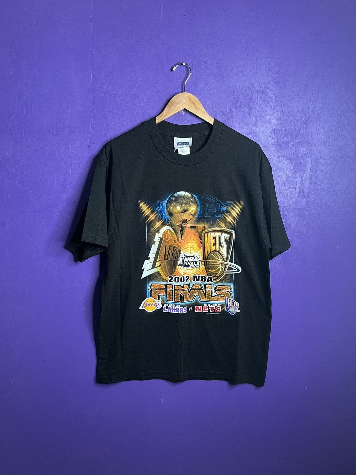 NBA × Vintage Vintage 2002 Lakers vs Nets NBA finals t-shirt Size US L / EU 52-54 / 3 - 1 Thumbnail