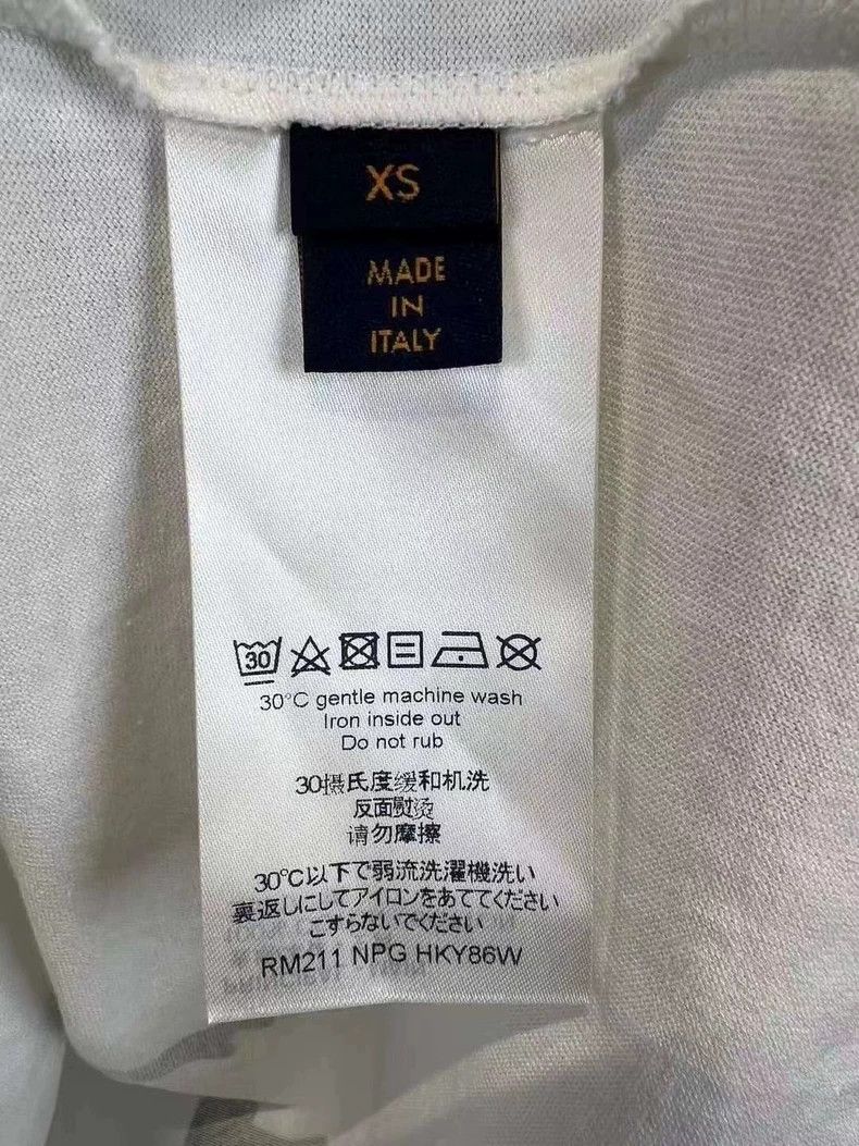 Louis Vuitton Louis Vuitton White paratrooper short sleeve 2501-Nextarrow Size US XS / EU 42 / 0 - 5 Thumbnail