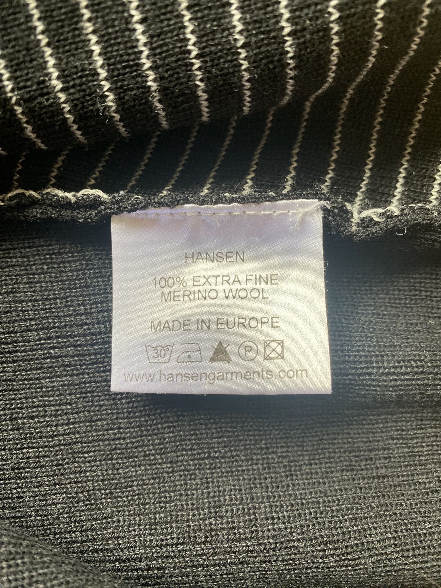 HANSEN Garments Extra Fine Merino Wool - Black Cardigan Size US L / EU 52-54 / 3 - 4 Thumbnail