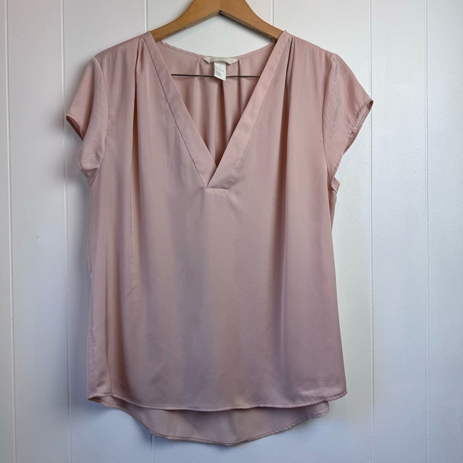 H&M H&M Blush Popover Vee Neck Blouse Women’s Size Medium Size M / US 6-8 / IT 42-44 - 6 Thumbnail