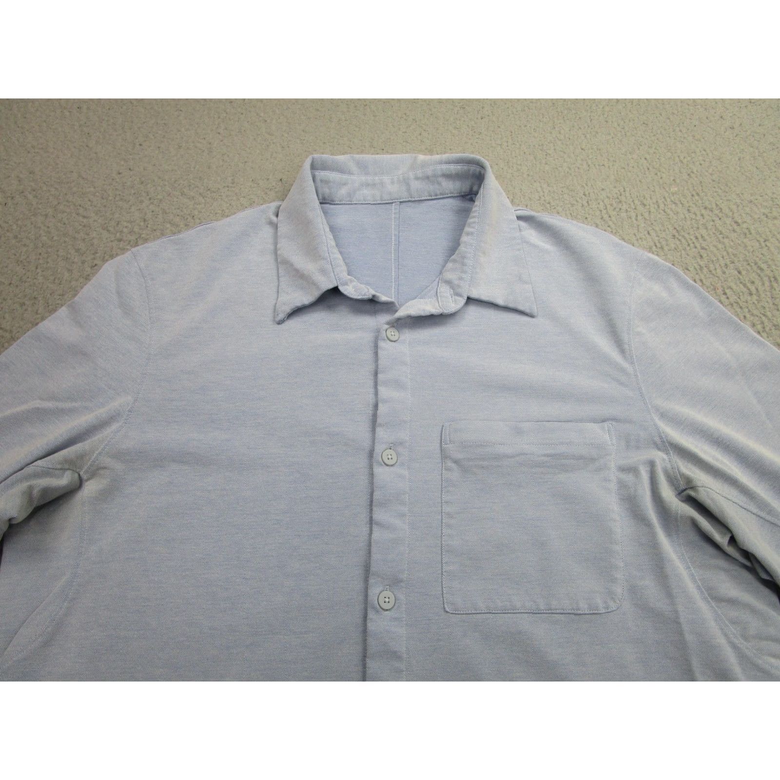 Lululemon VINTAGE Lululemon Button-Up Shirt Mens Large Long Sleeve Solid Blue Casual Size US L / EU 52-54 / 3 - 2 Thumbnail