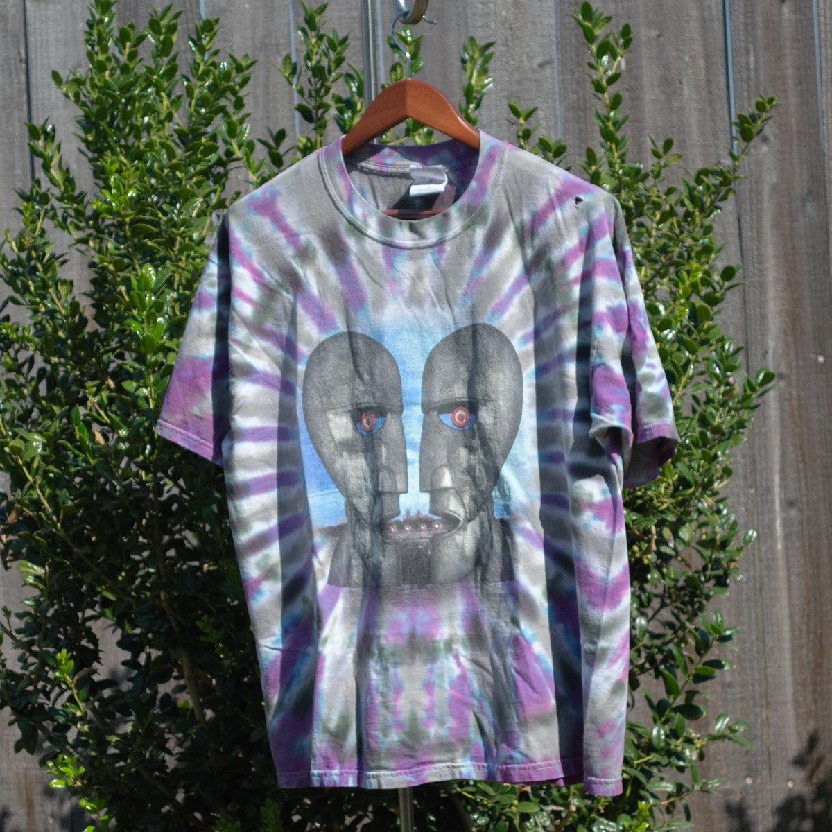 Pink Floyd × Vintage Pink Floyd Division Bell 1997 Tie Dye Vintage Tee Size US XL / EU 56 / 4 - 1 Thumbnail