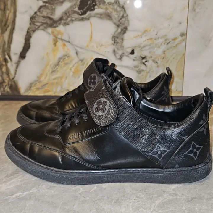Louis Vuitton Louis Vuitton Black Fashion Sneakers for Men -2508 Size US 6.5 / EU 39-40 - 1 Thumbnail