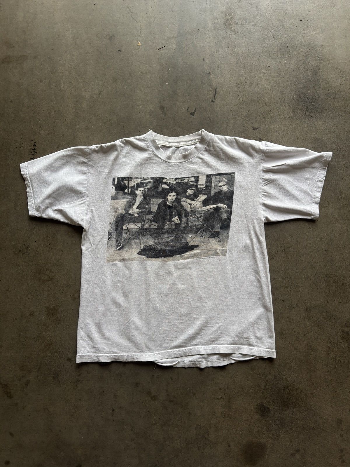 Vintage 1995 FADED Bush Band Rare White Tee Size L Size US L / EU 52-54 / 3 - 2 Thumbnail