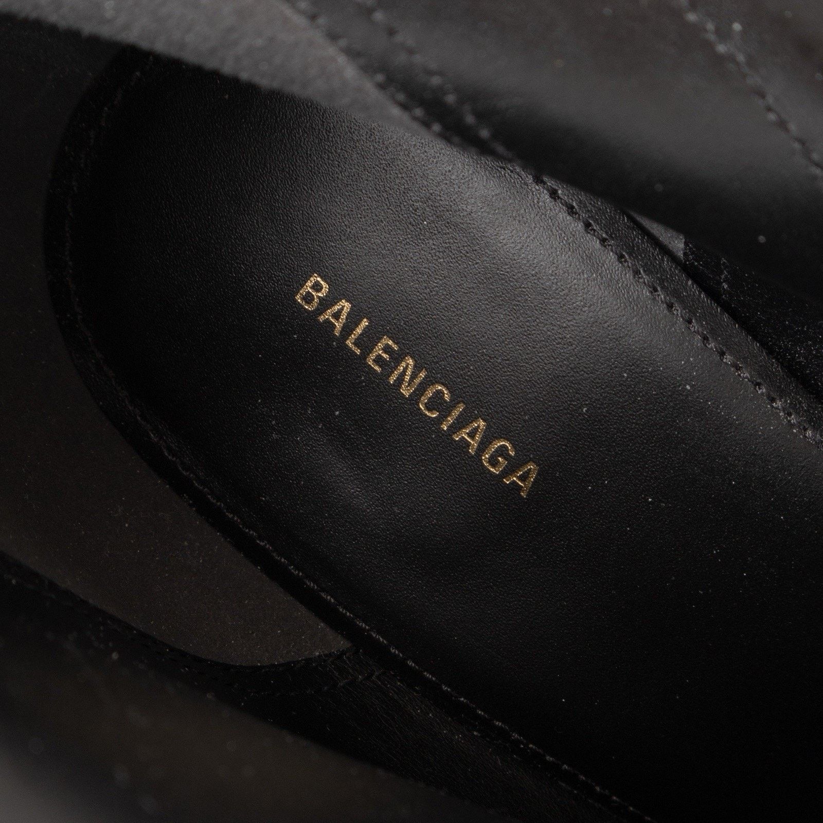 Balenciaga 940$ BALENCIAGA Denim Ankle Side Zip Block Heel Boots Grey Size US 7 / IT 37 - 13 Thumbnail