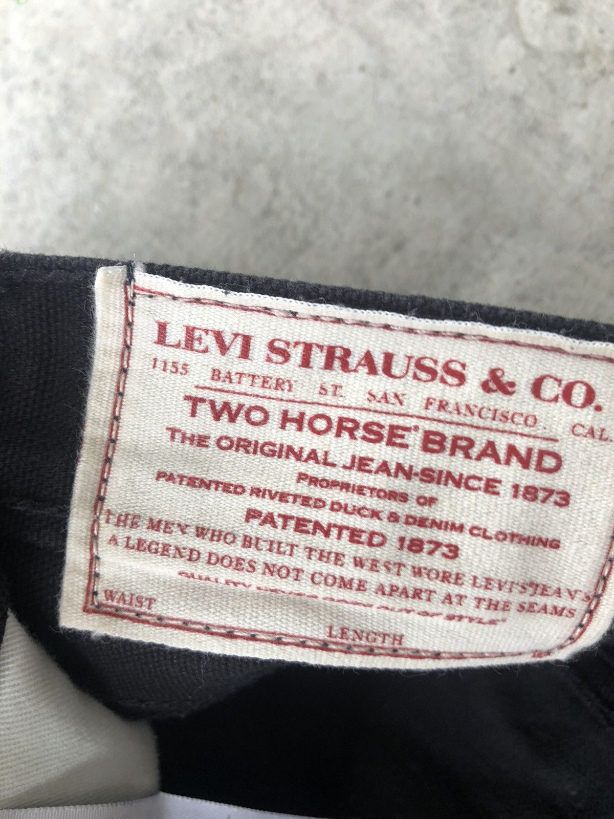 Levi's Y2k Levi’s Buckle Back White Tab Size US 31 - 19 Thumbnail