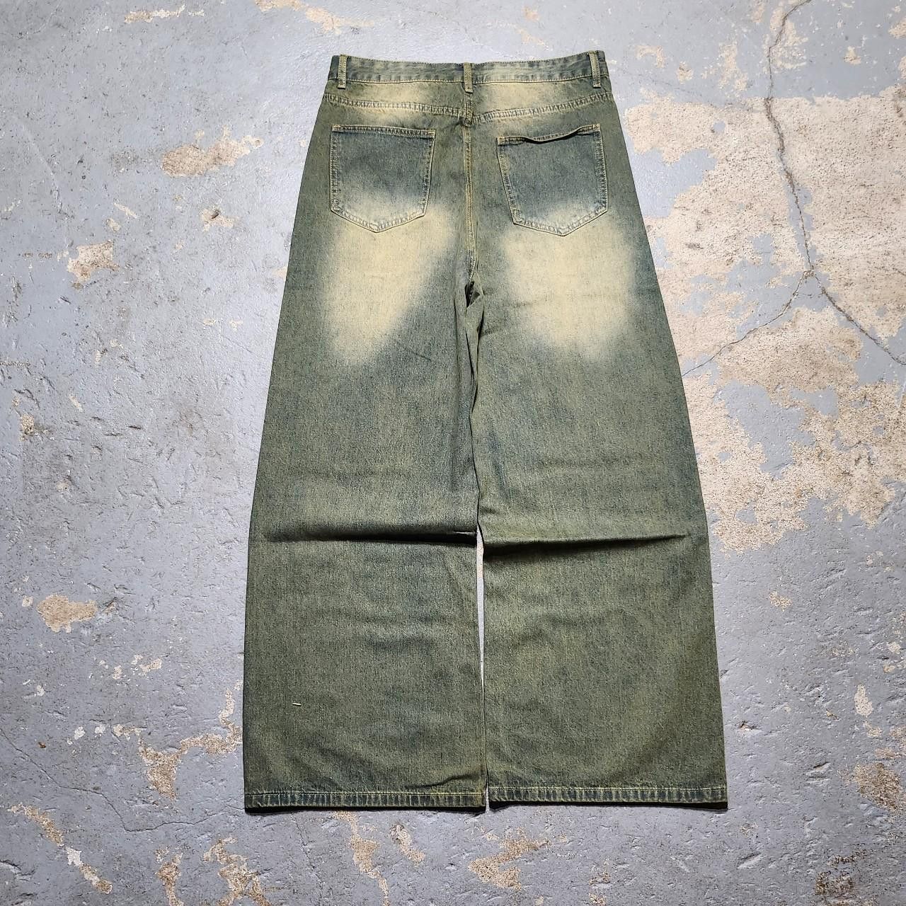 Japanese Brand Baggy loose fit green sandwash jeans Size US 32 / EU 48 - 3 Thumbnail