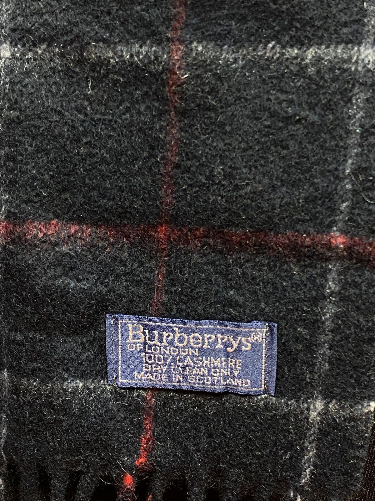 Burberry Vintage Burberry Nova Check Cashmere Scarf Size ONE SIZE - 4 Thumbnail