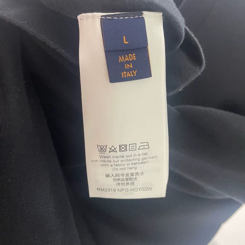 Louis Vuitton Louis Vuitton Hanging line logo black short sleeve 2501-Nex Size US L / EU 52-54 / 3 - 4 Thumbnail