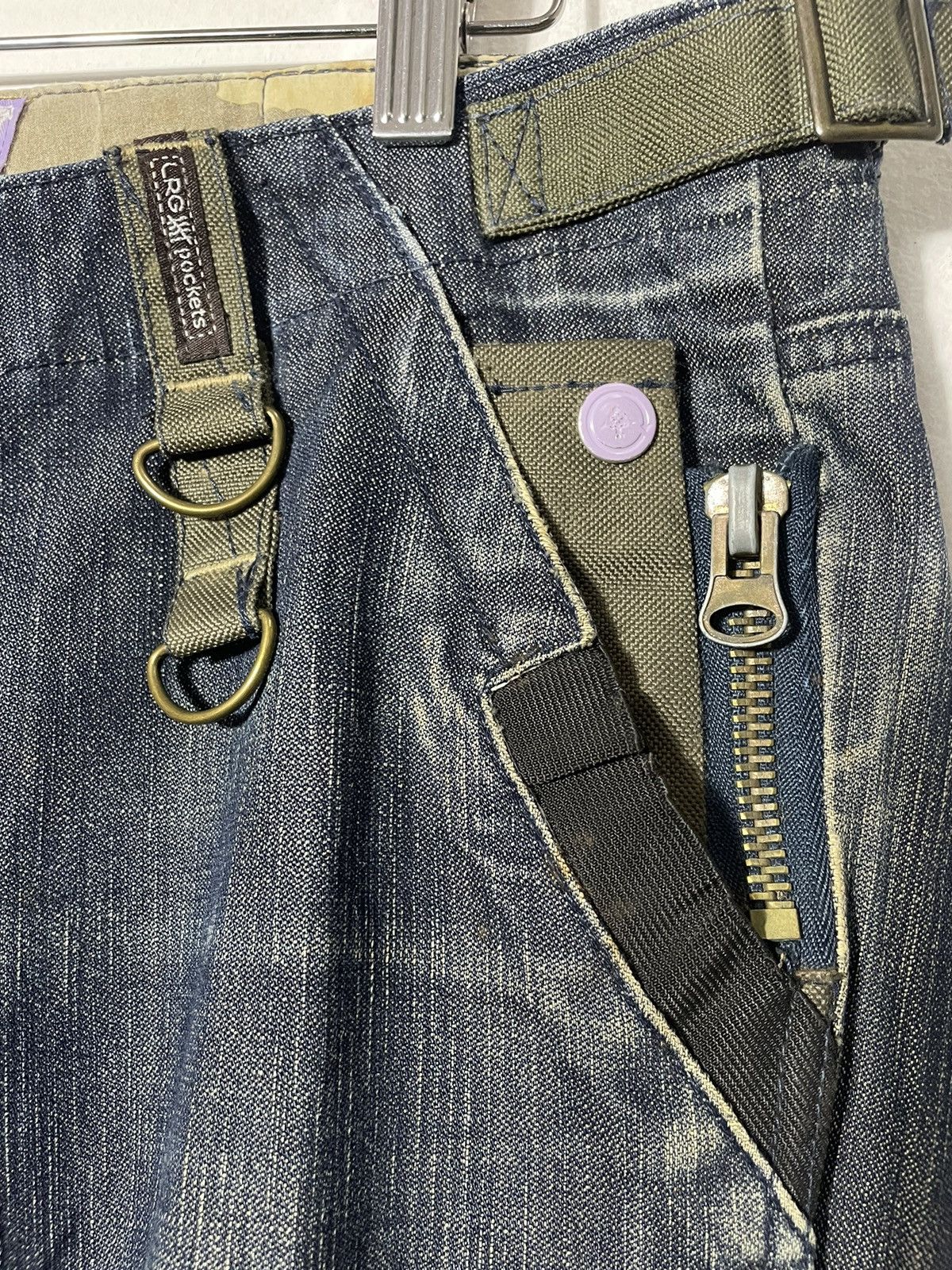 Japanese Brand LNG Multi Pockets Flair Cut Jeans Size US 35 - 7 Thumbnail