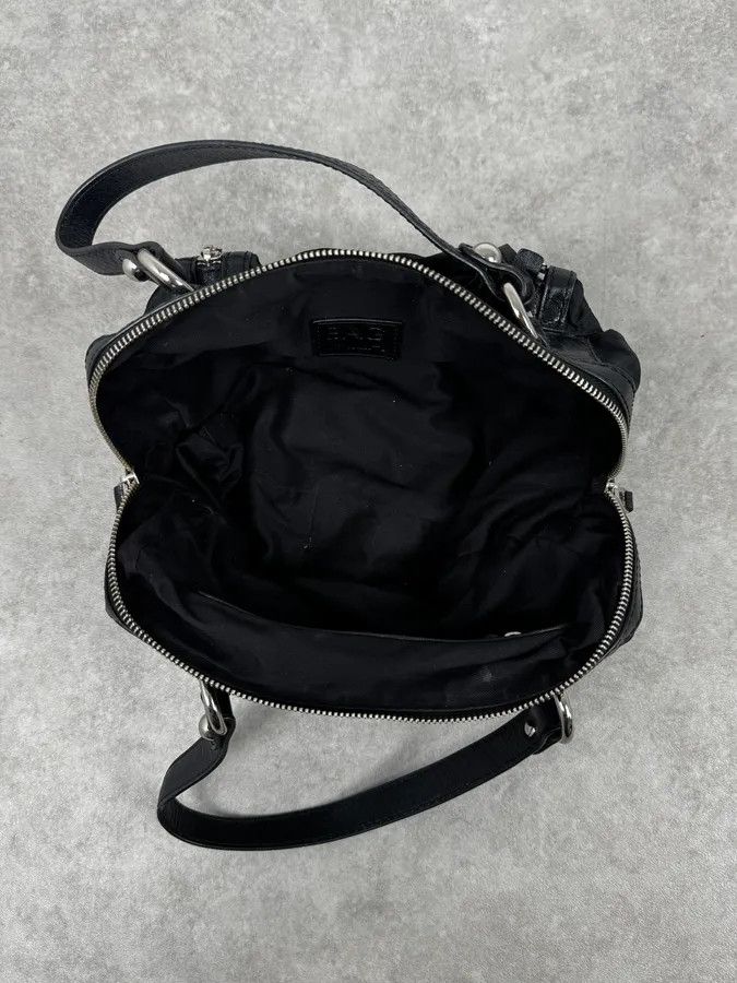 Dolce & Gabbana 2000s Dolce & Gabbana Black Cargo Zip Handle Bag Size ONE SIZE - 10 Thumbnail
