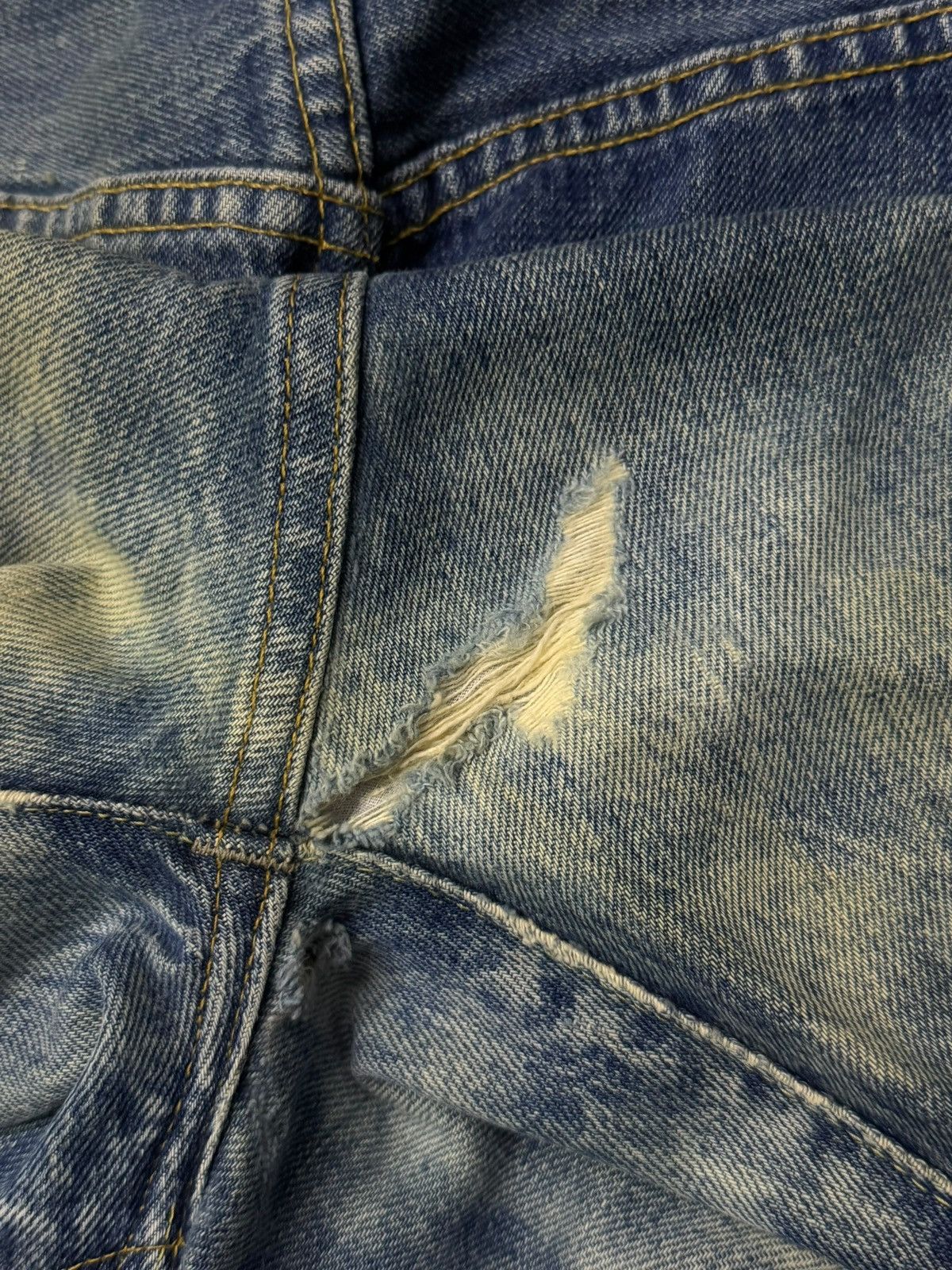 Levi's Vintage Clothing Vintage Levi’s LVC 66501-0116 | Big E Selvedge Denim Jeans Size US 32 / EU 48 - 17 Thumbnail