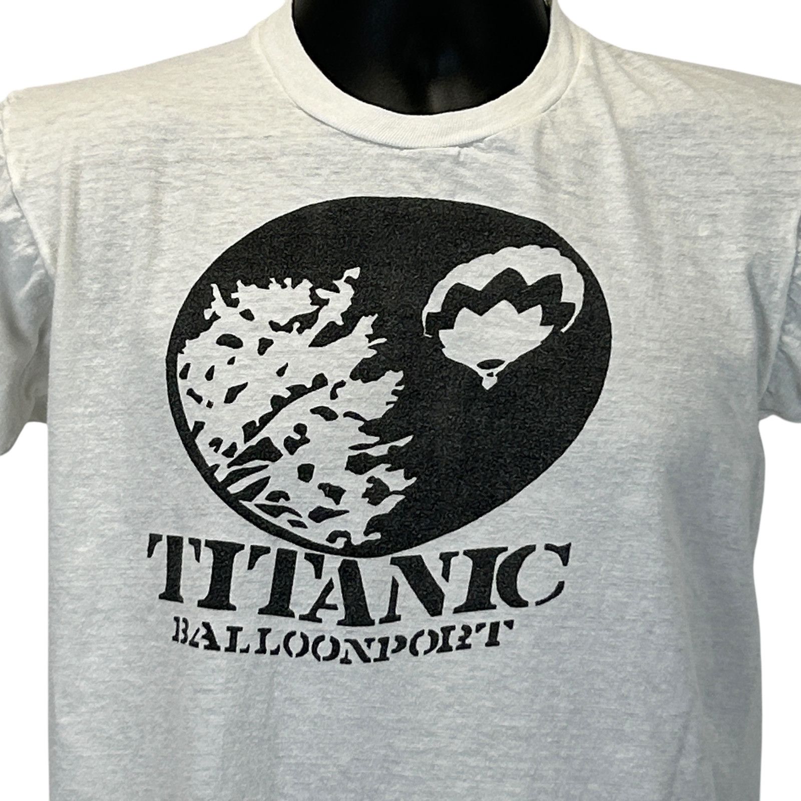 Fruit Of The Loom Vintage Titanic Balloonport Hot Air Balloon T Shirt White S Size US S / EU 44-46 / 1 - 1 Thumbnail