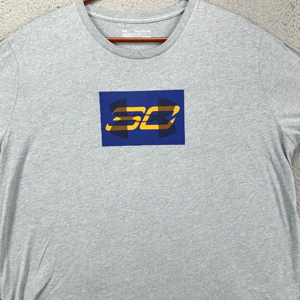 Under Armour Steph Curry Golden State Warrior T-Shirt Men 2XL Heat Gear Gray NBA Under Armour Size US XXL / EU 58 / 5 - 2 Thumbnail