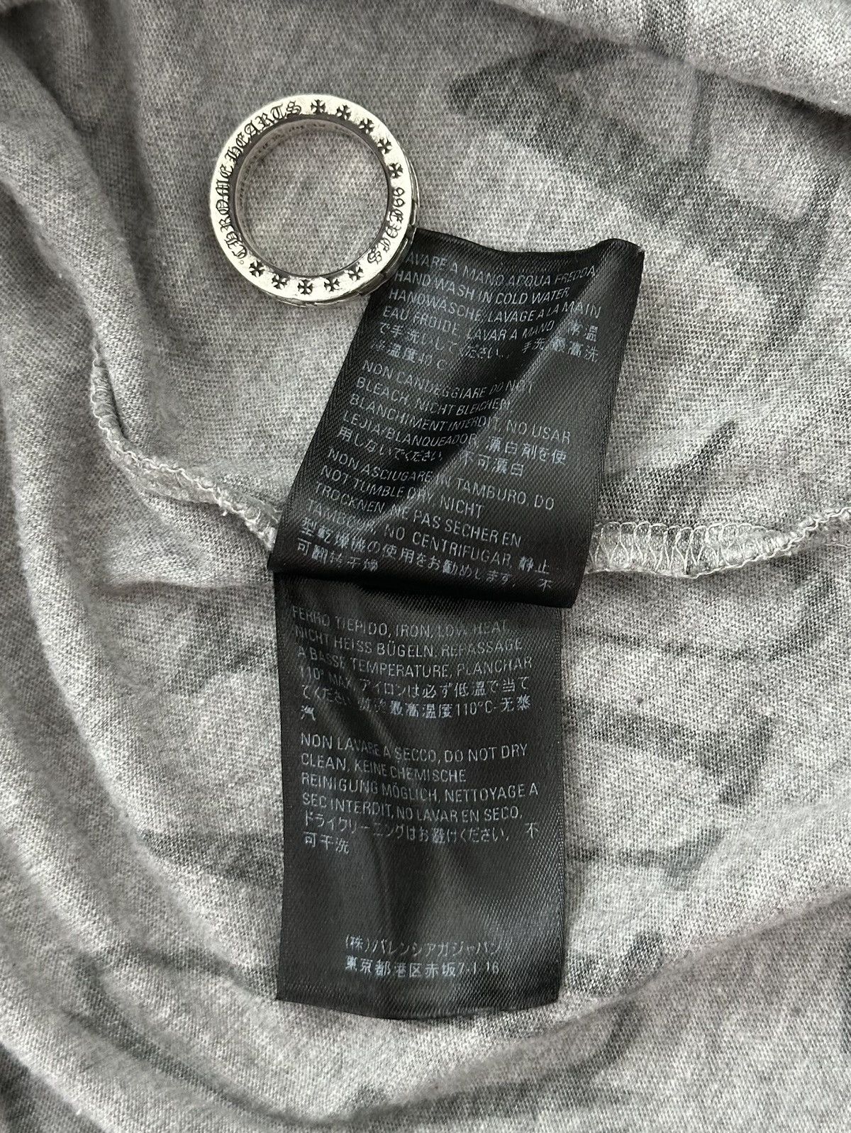 Balenciaga AOP All Over Print Logo Tee Size US L / EU 52-54 / 3 - 7 Thumbnail