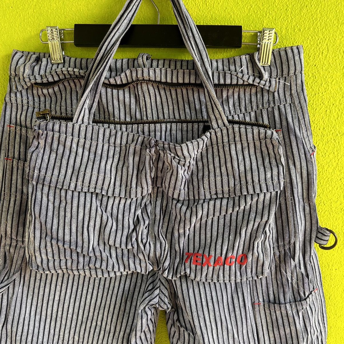 Other Vintage Texaco Carpenter Short with Detachable Bag Size US 32 / EU 48 - 11 Thumbnail