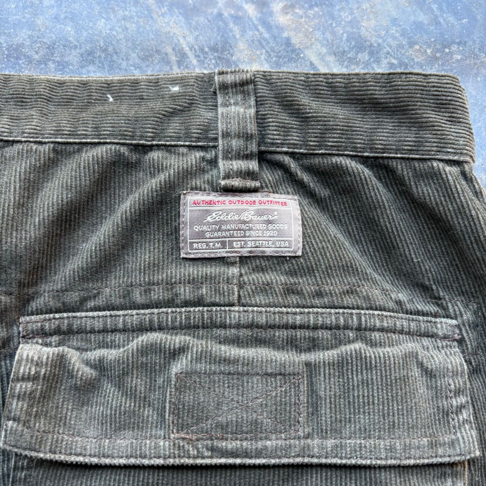 Eddie Bauer Vintage Eddie bauer thick corduroy cargo pants Size US 36 / EU 52 - 3 Thumbnail