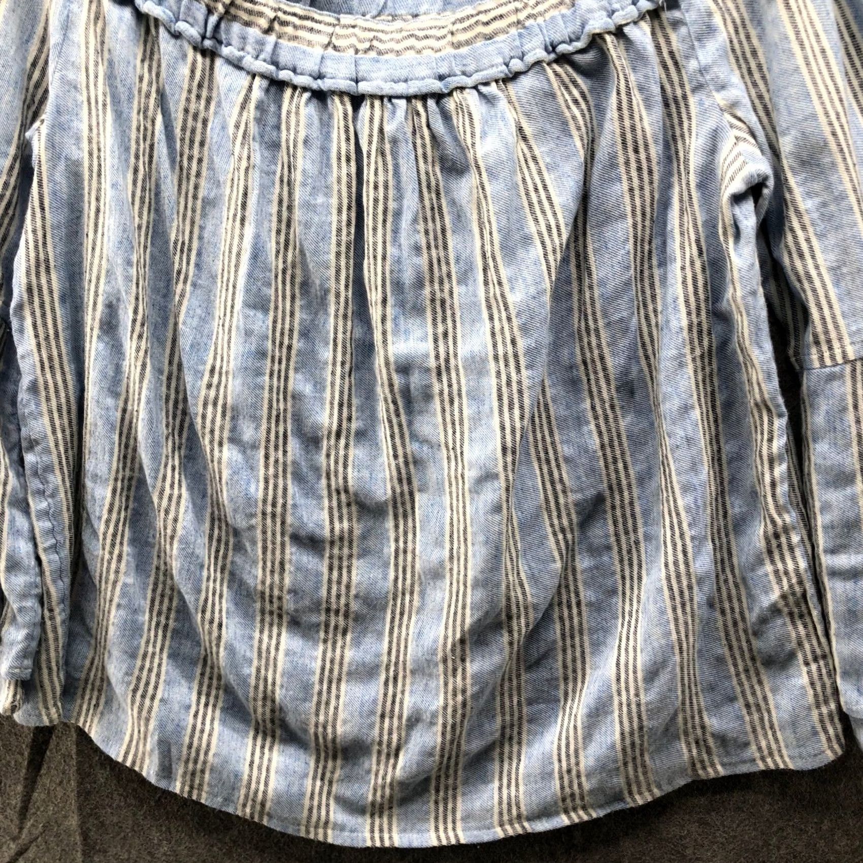 Lucky Brand Lucky Brand Off Shoulder Bell Sleeve Top Womens M Blue Striped Blouse Size M / US 6-8 / IT 42-44 - 7 Thumbnail