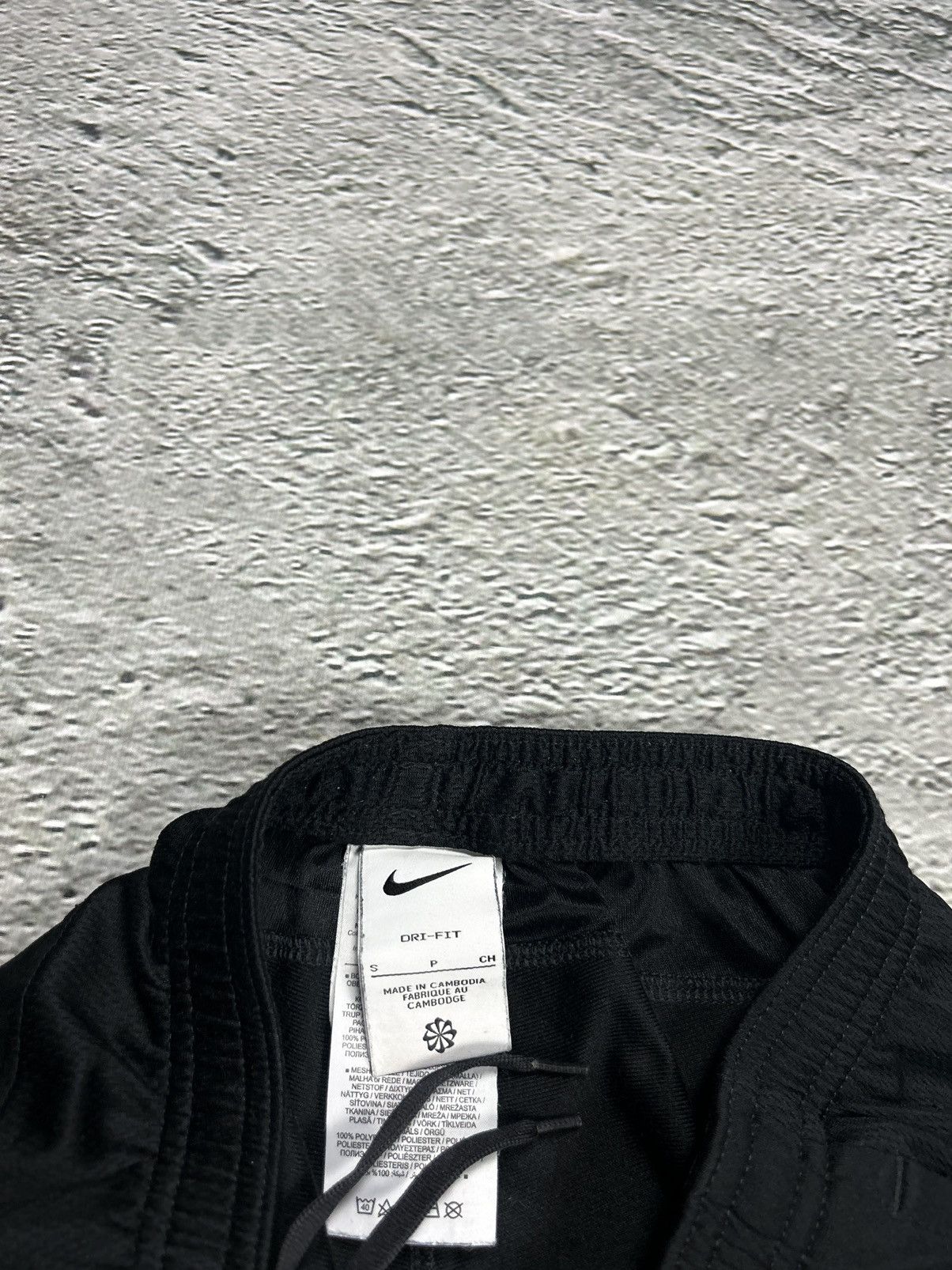 Nike Nike vintage black track pants drill y2k sweatpants dri-fit Size US 28 / EU 44 - 3 Thumbnail