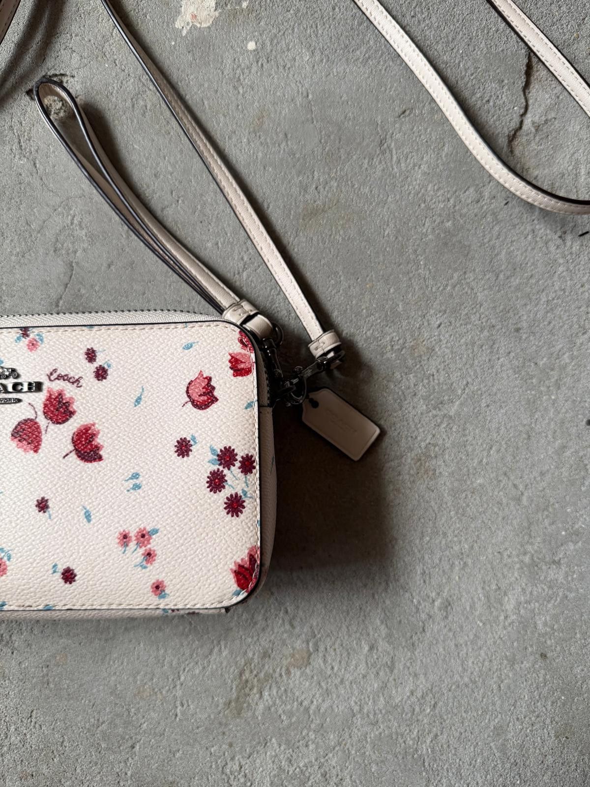 Coach Coach Flower Kira Crossbody Bag White Size ONE SIZE - 6 Thumbnail