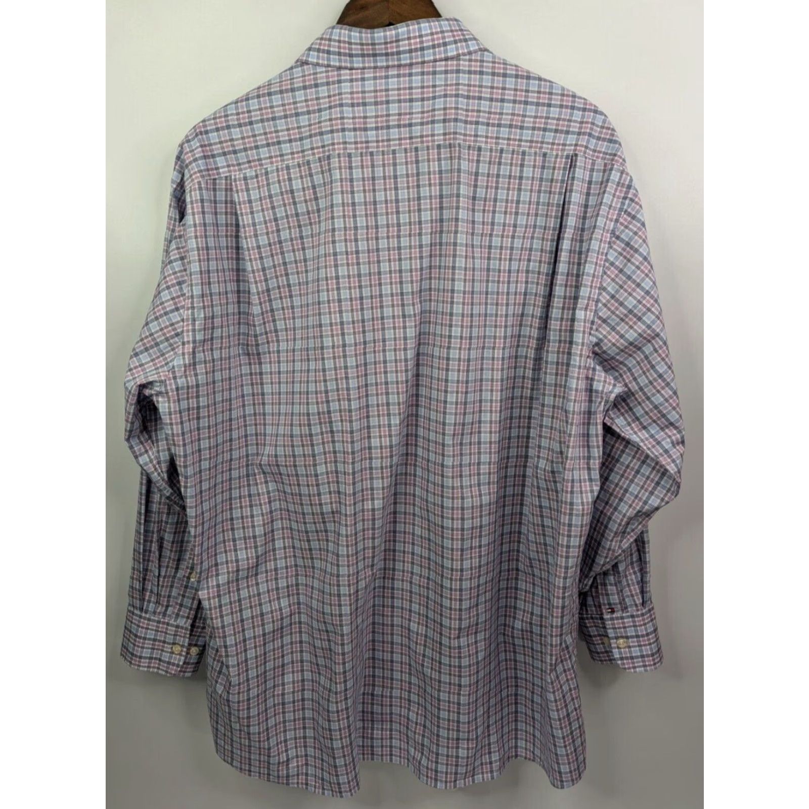 Tommy Hilfiger Tommy Hilfiger Purple Plaid Shirt XL Regular Fit Button-Down wrinkle Resistant Casual Dress Shirt Mens Regular Fit Shirt Size US XL / EU 56 / 4 - 4 Thumbnail