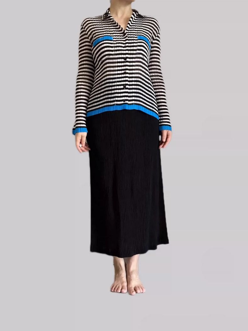 Issey Miyake Issey Miyake size:1 Black main line half skirt Size 31" - 6 Thumbnail