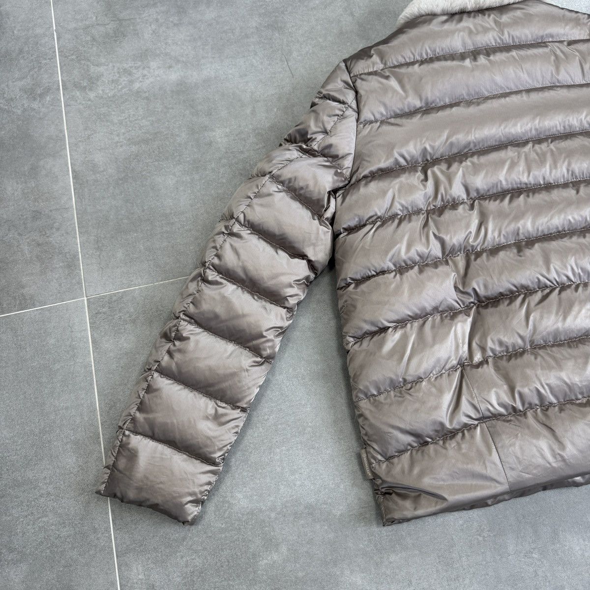Moncler Authentic Moncler Cirse Women Puffer Down Jacket with Fur Size M / US 6-8 / IT 42-44 - 22 Thumbnail