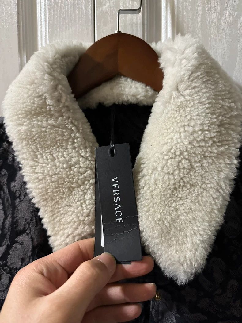 Versace Versace Jacquard deep embroidery heavy hardware jacket jac Size US XL / EU 56 / 4 - 3 Thumbnail