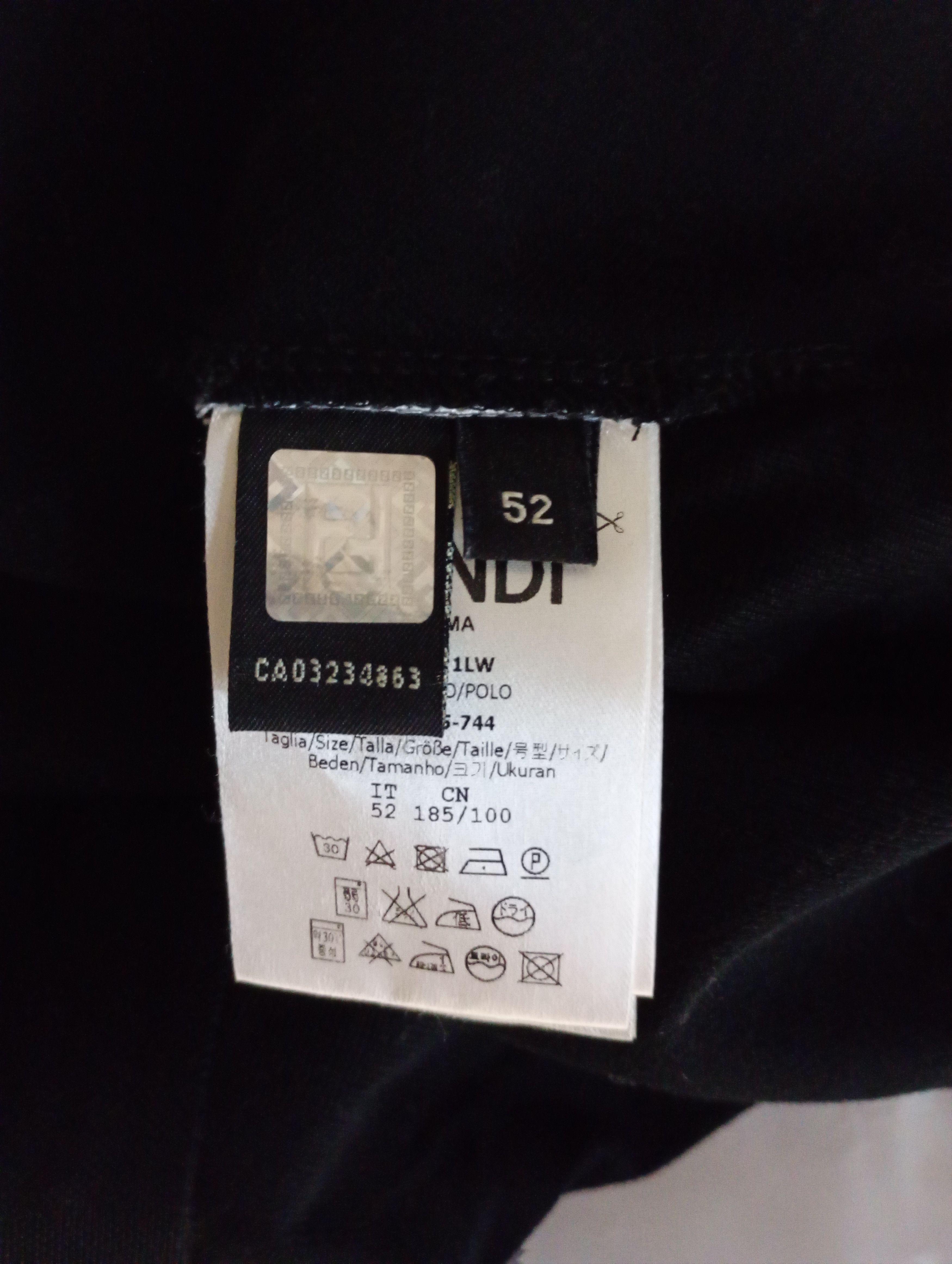 Fendi Fendi Polo Shirt size 52 Size US L / EU 52-54 / 3 - 14 Thumbnail